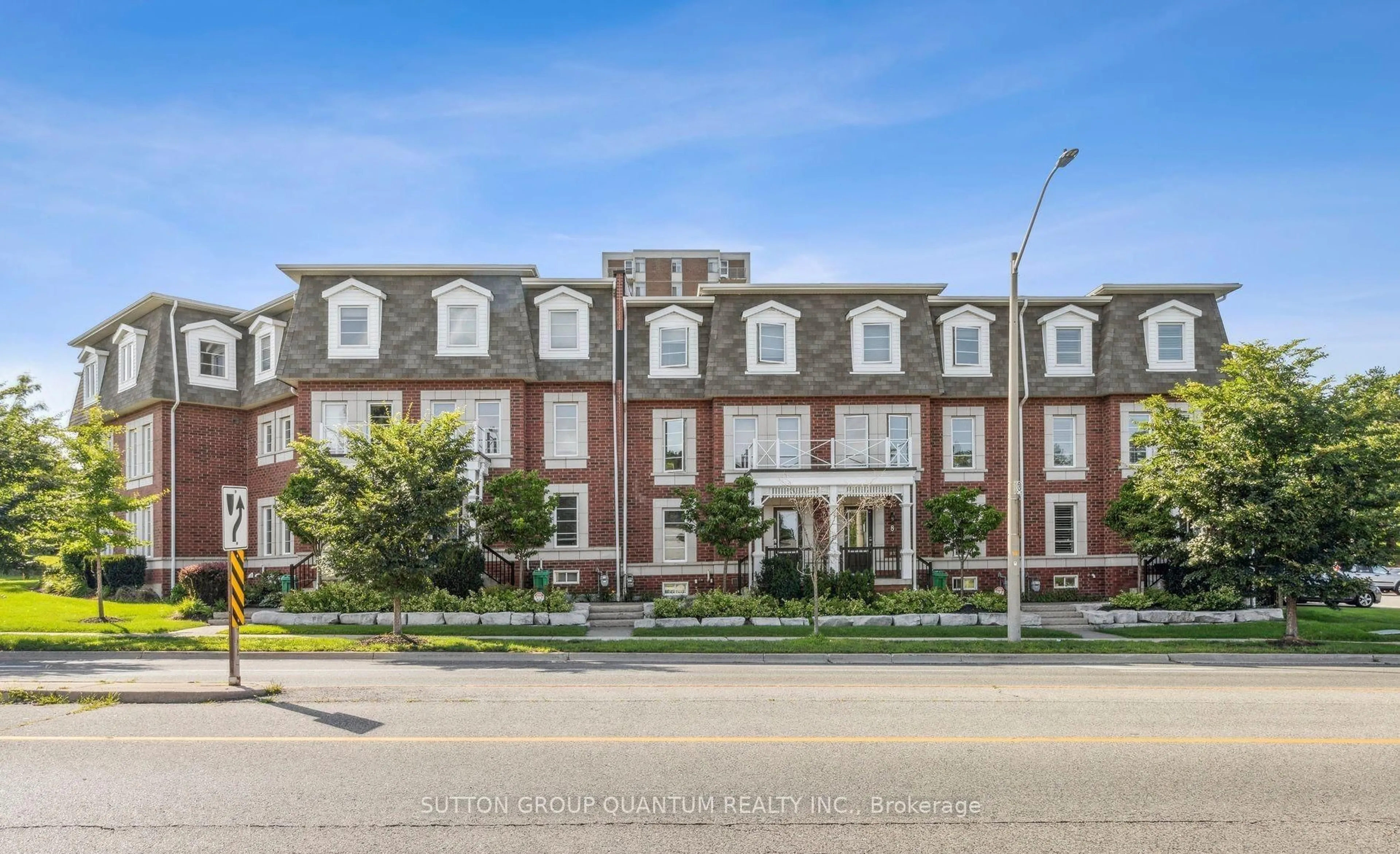 Unknown for 2375 Truscott Dr #2, Mississauga Ontario L5J 0A9