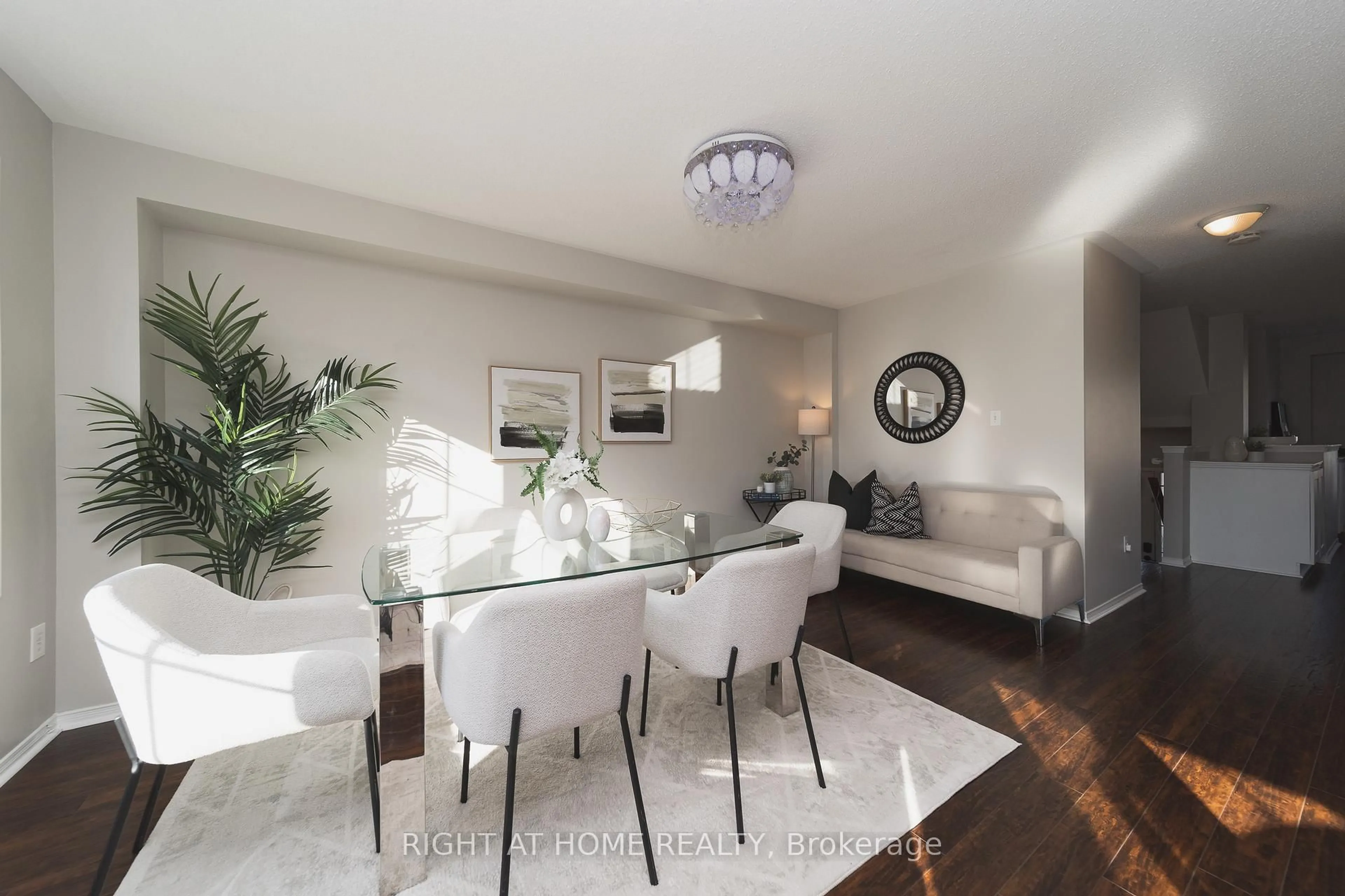 Dining room, unknown for 1251 Lamont Cres, Milton Ontario L9T 6W4