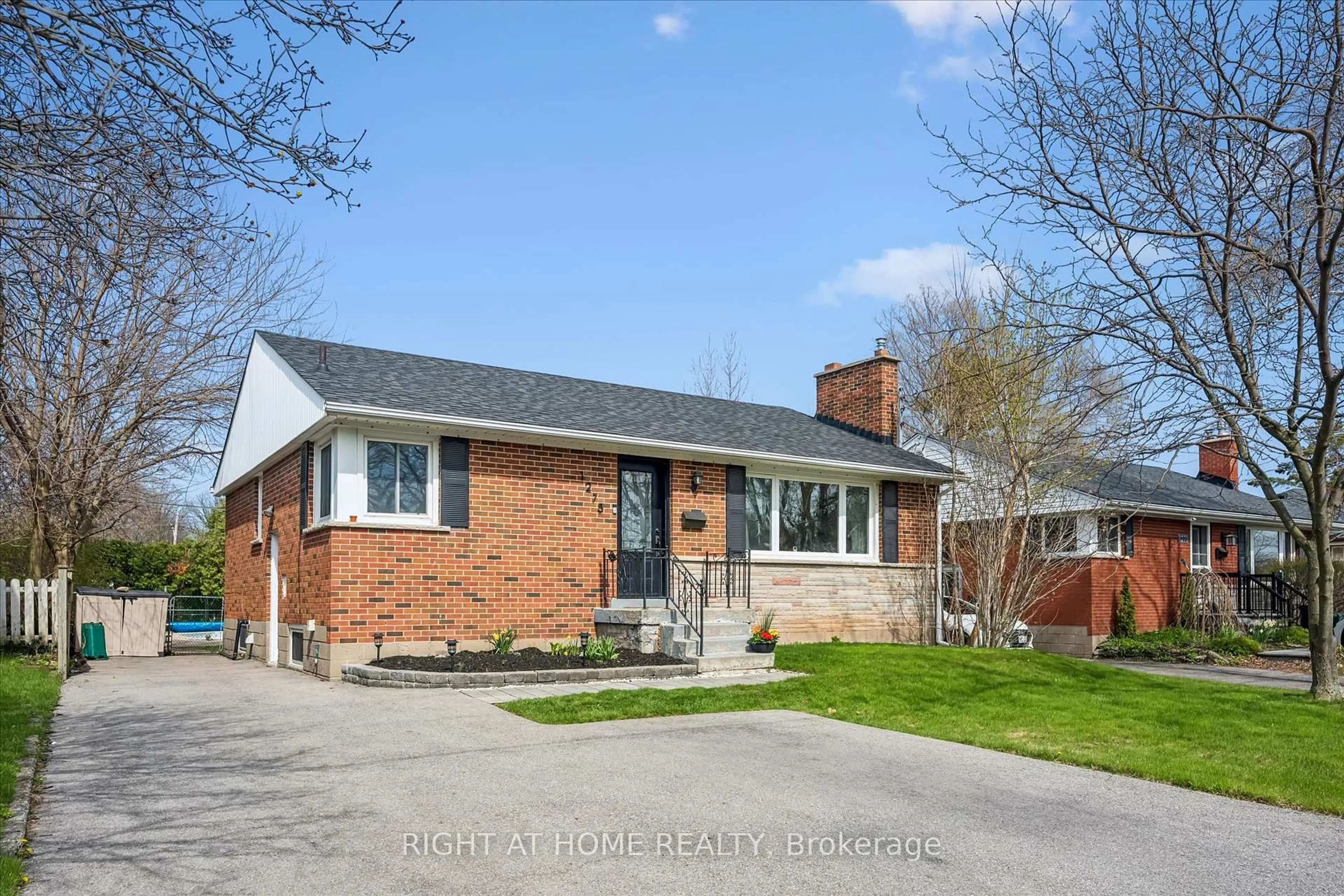 Home with brick exterior material, street for 1275 Royal Dr, Burlington Ontario L7P 2G2