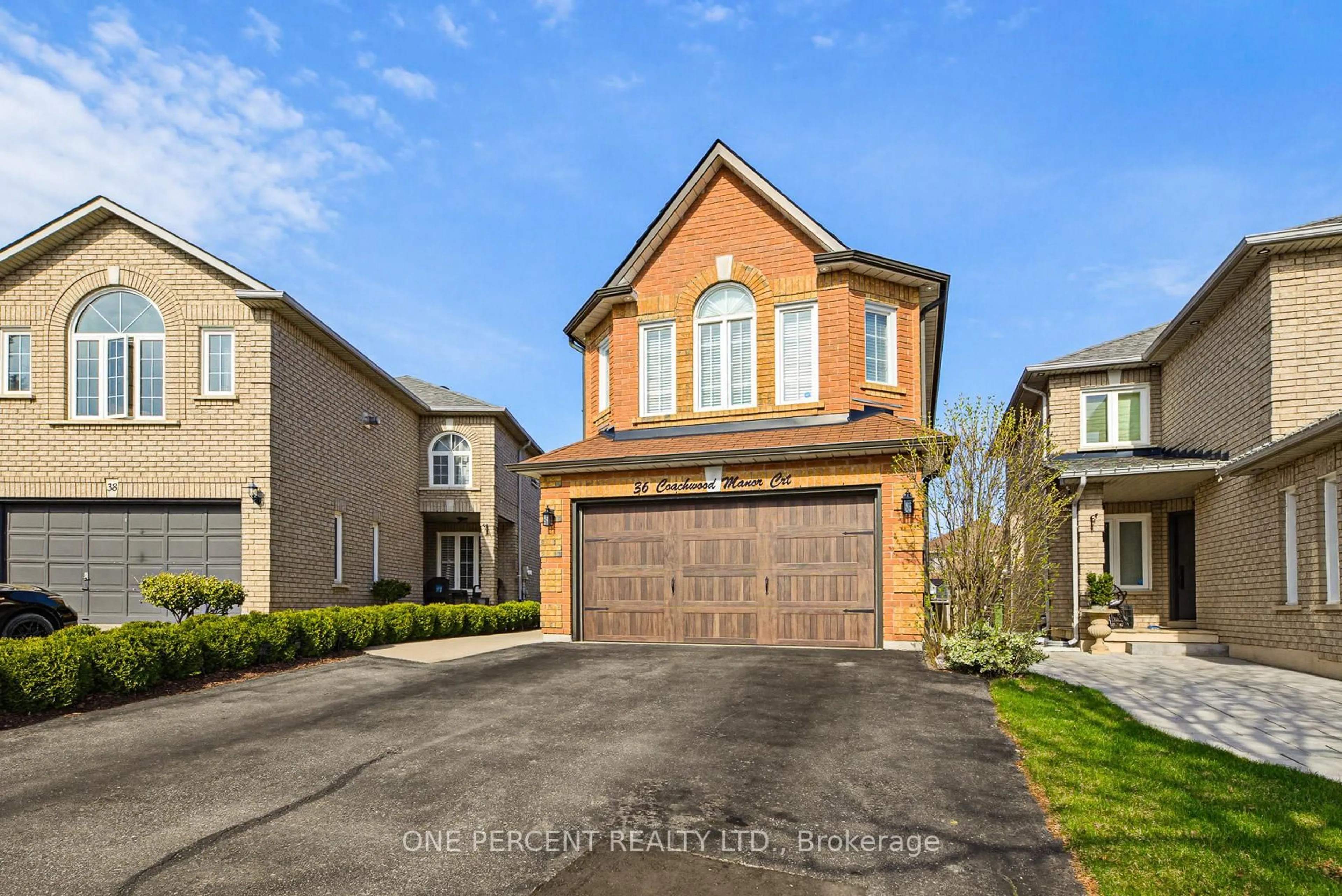 Unknown for 36 Coachwood Manor Crt, Caledon Ontario L7E 1X8