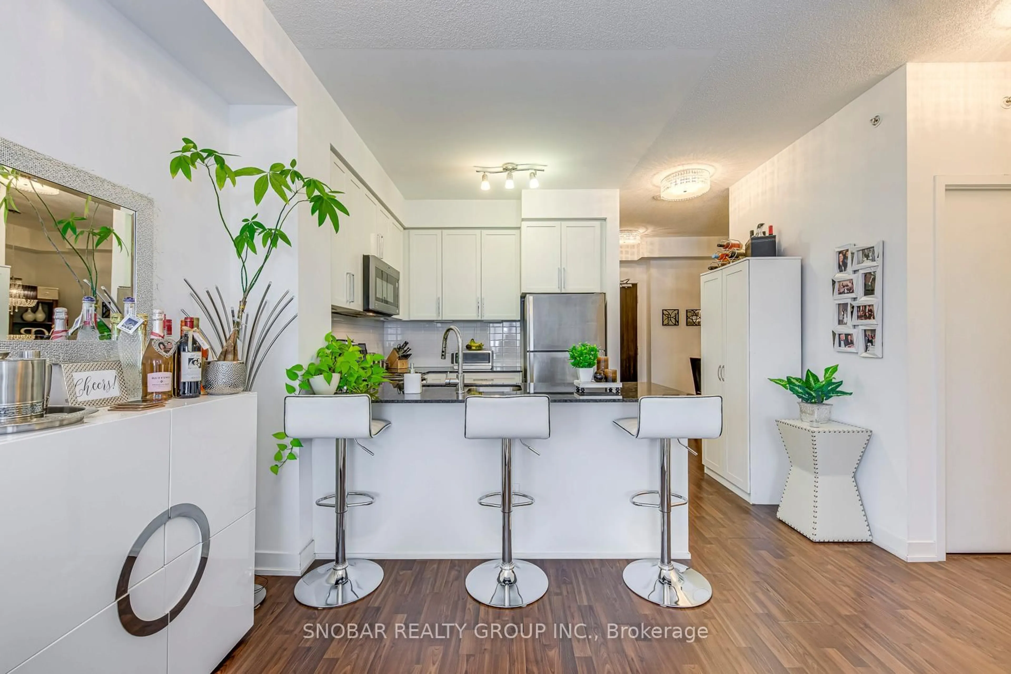Open concept kitchen, unknown for 840 Queens Plate Dr #704, Toronto Ontario M9W 0E7