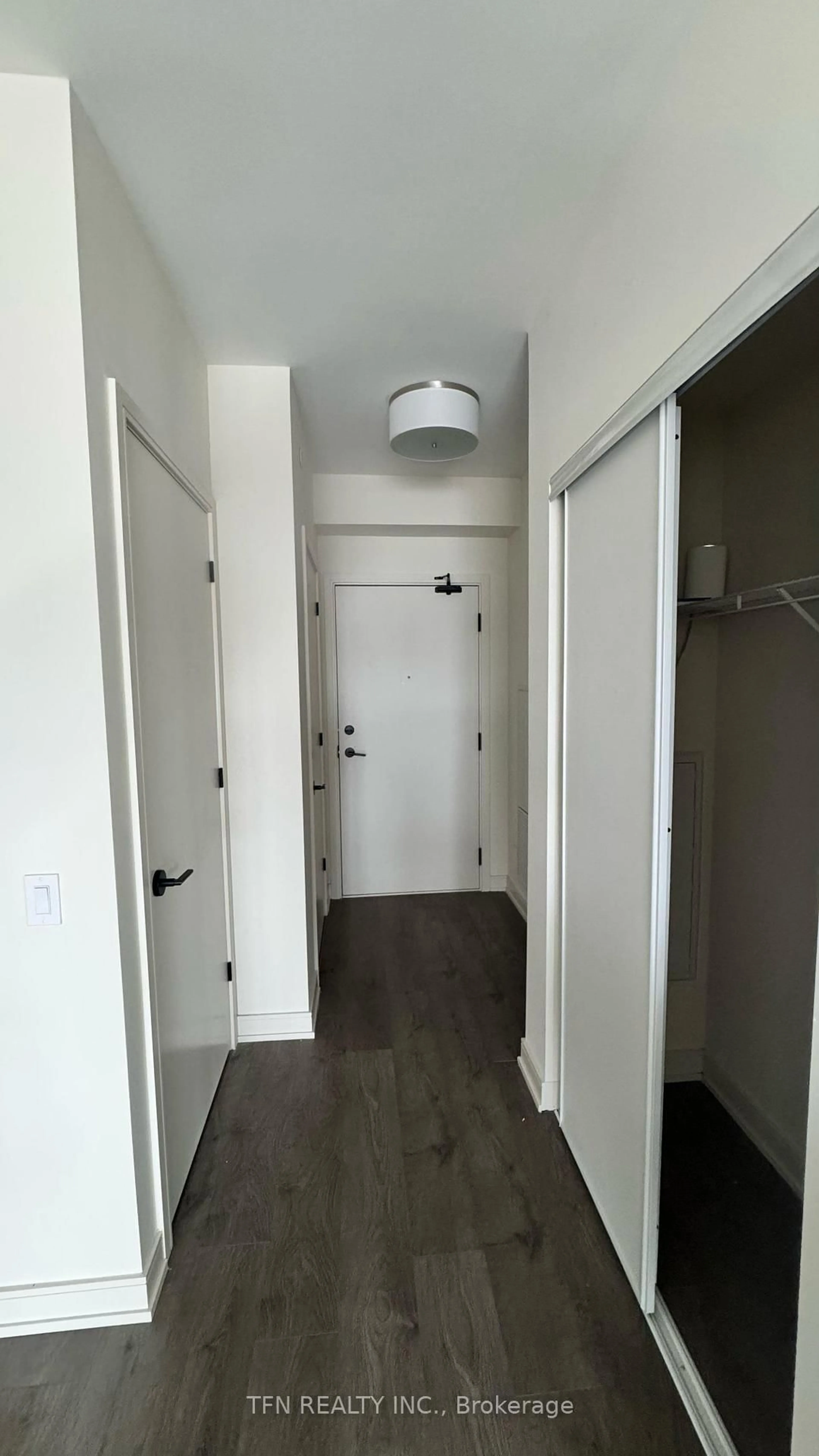 Indoor entryway for 8010 Derry Rd #1306, Milton Ontario L9T 3L3