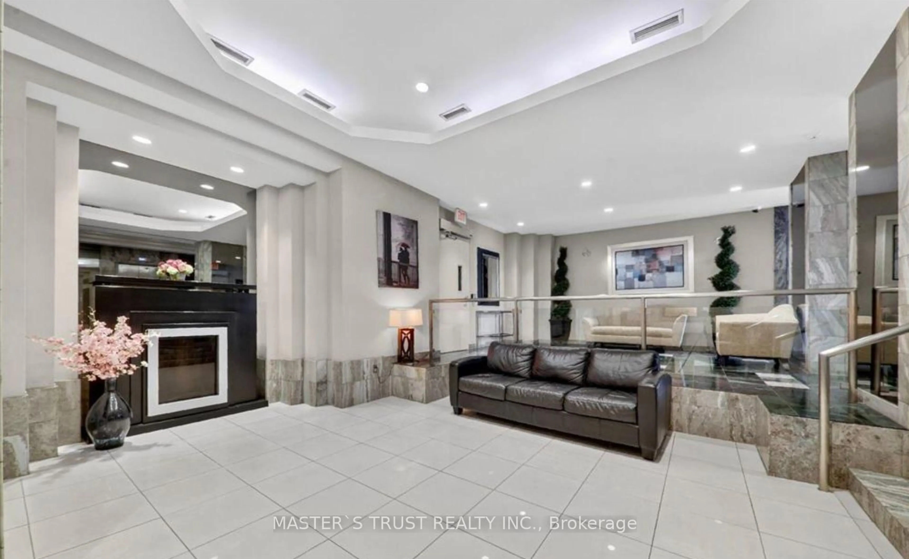 Lobby for 4460 Tucana Crt #507, Mississauga Ontario L5R 3K9