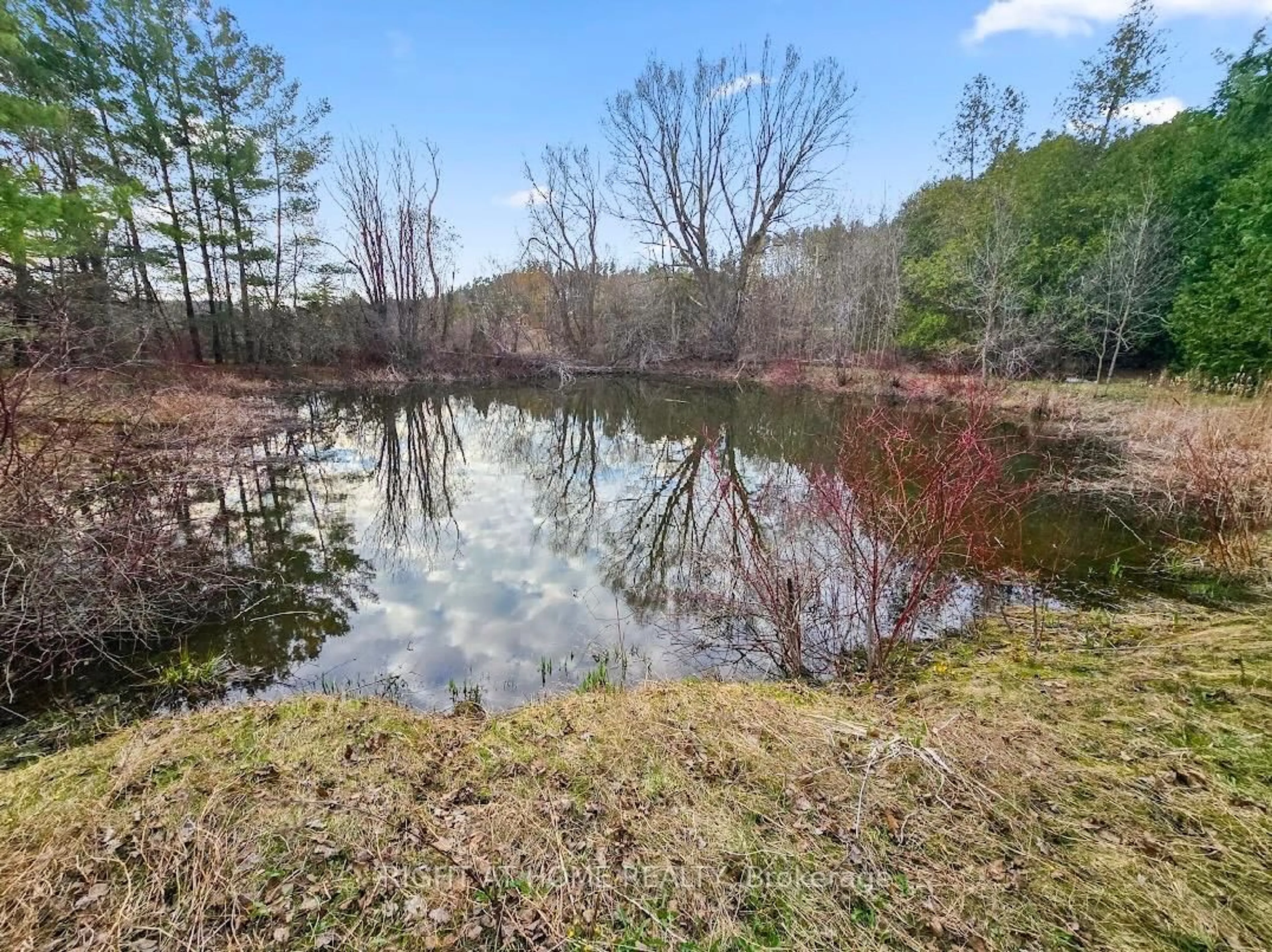 A pic from outside/outdoor area/front of a property/back of a property/a pic from drone, water/lake/river/ocean view for 16568 MOUNT HOPE Rd, Caledon Ontario L7E 5R8