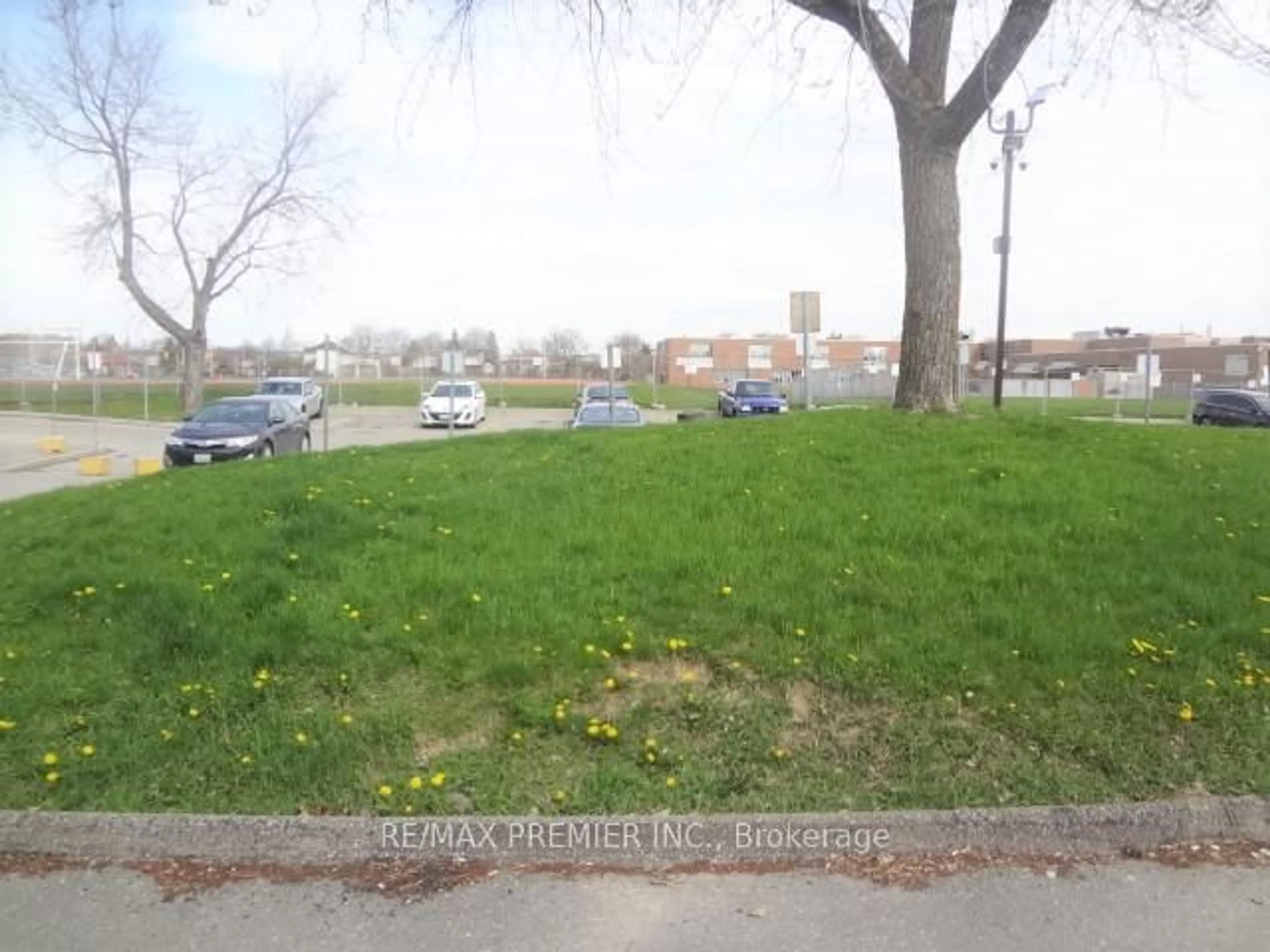 Parking for 260 John Garland Blvd #231, Toronto Ontario M9V 1N8