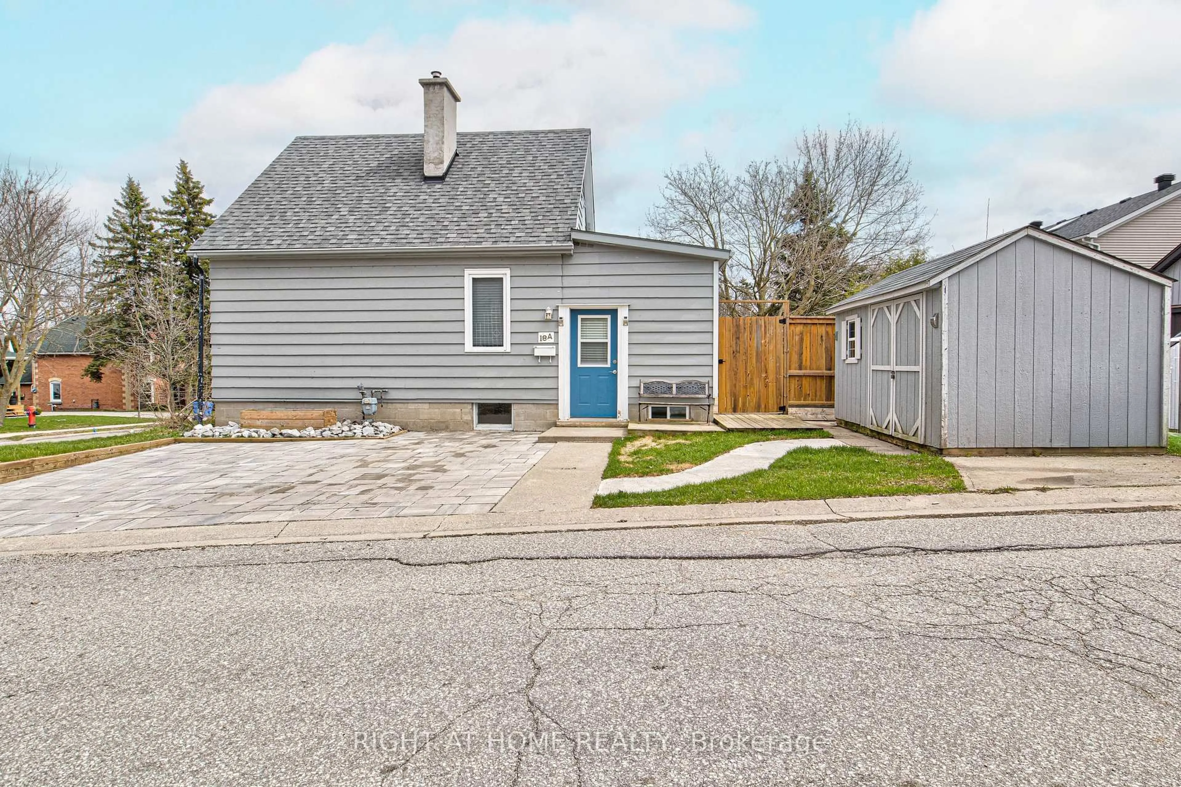 Unknown for 18A Margaret St, Orangeville Ontario L9W 2N2