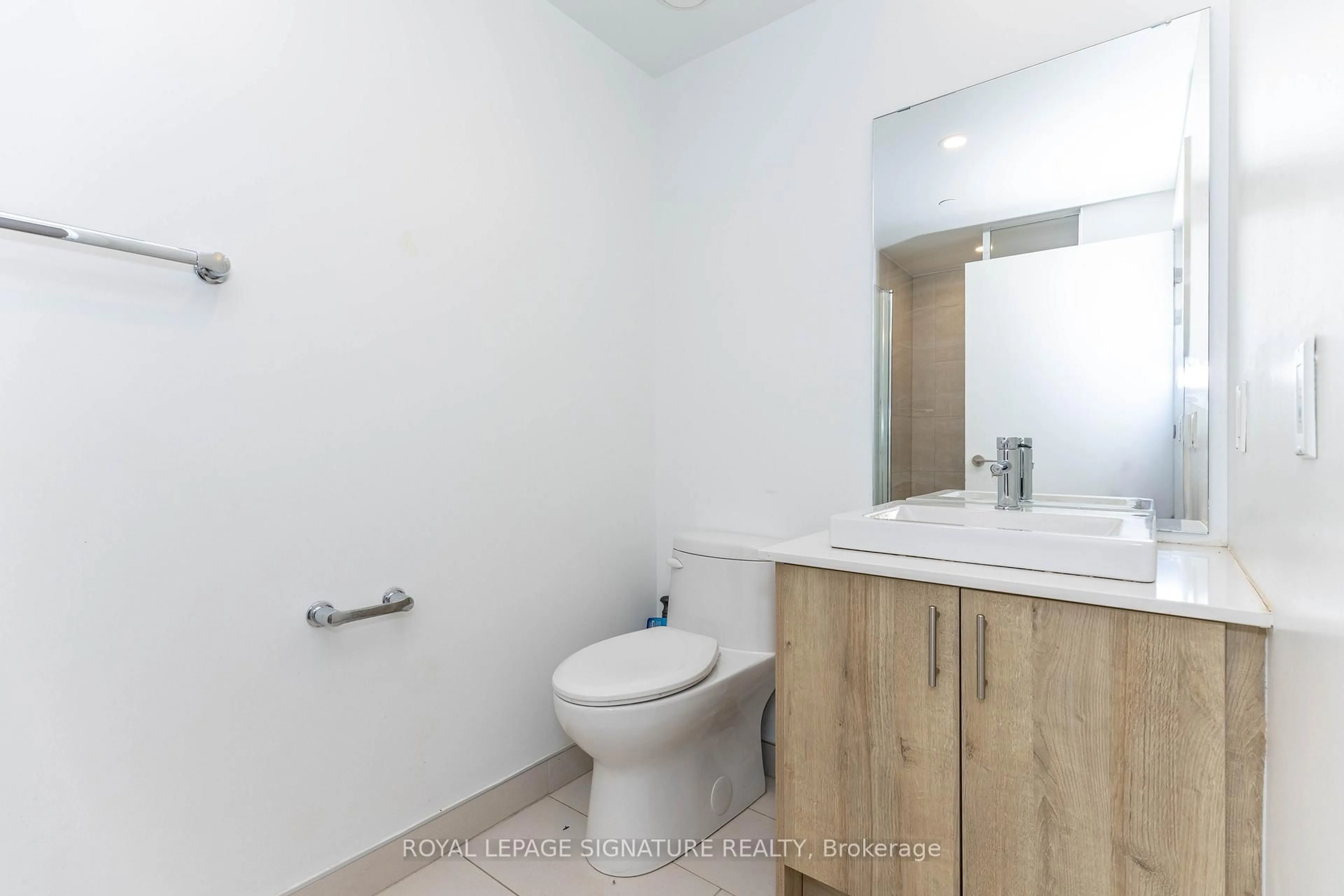 Standard bathroom, floor is not visible for 1195 The Queensway #610, Toronto Ontario M8Z 1R6