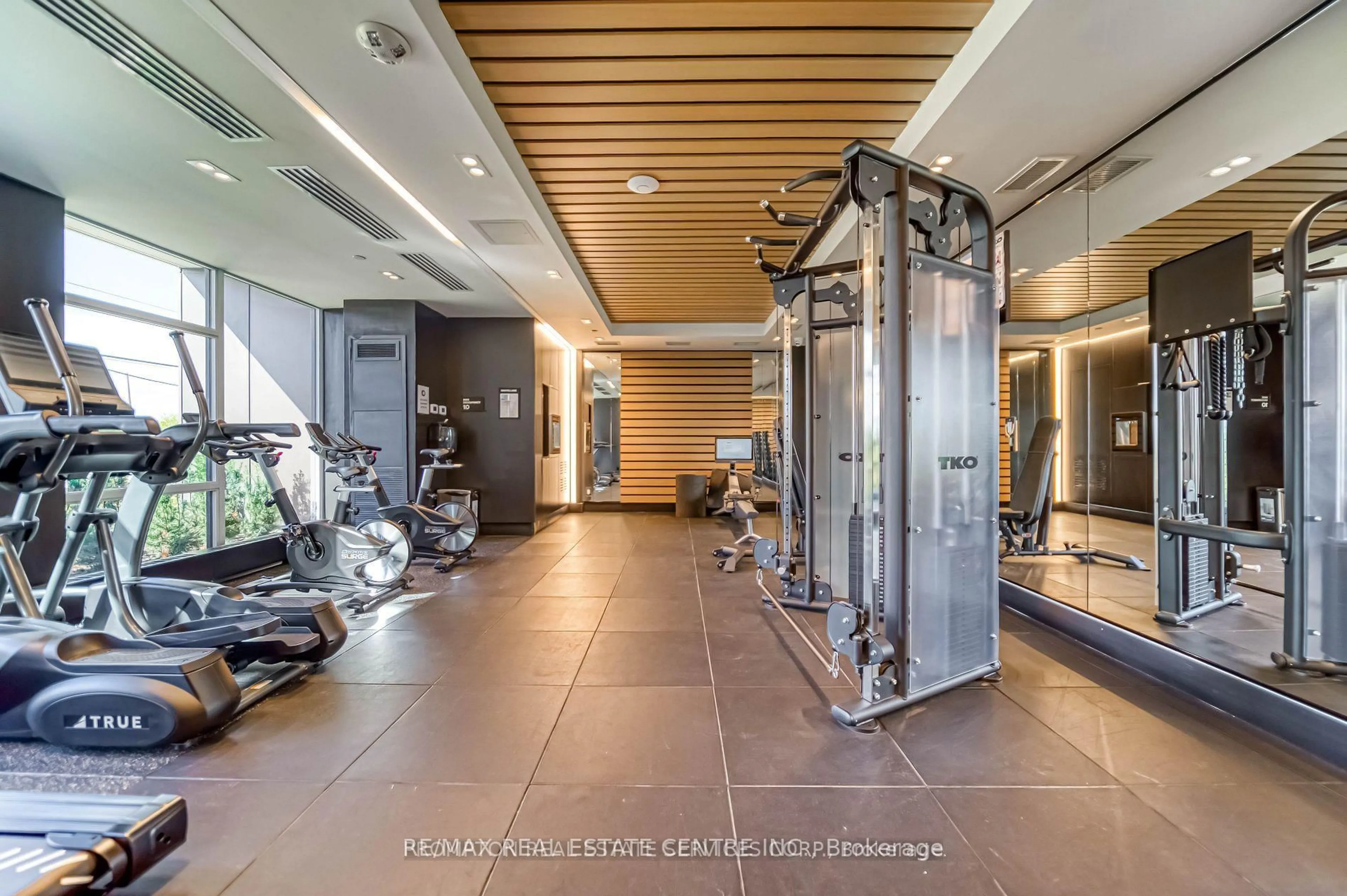 Gym or fitness room for 345 Wheat Boom Dr ##102, Oakville Ontario L6H 7X4