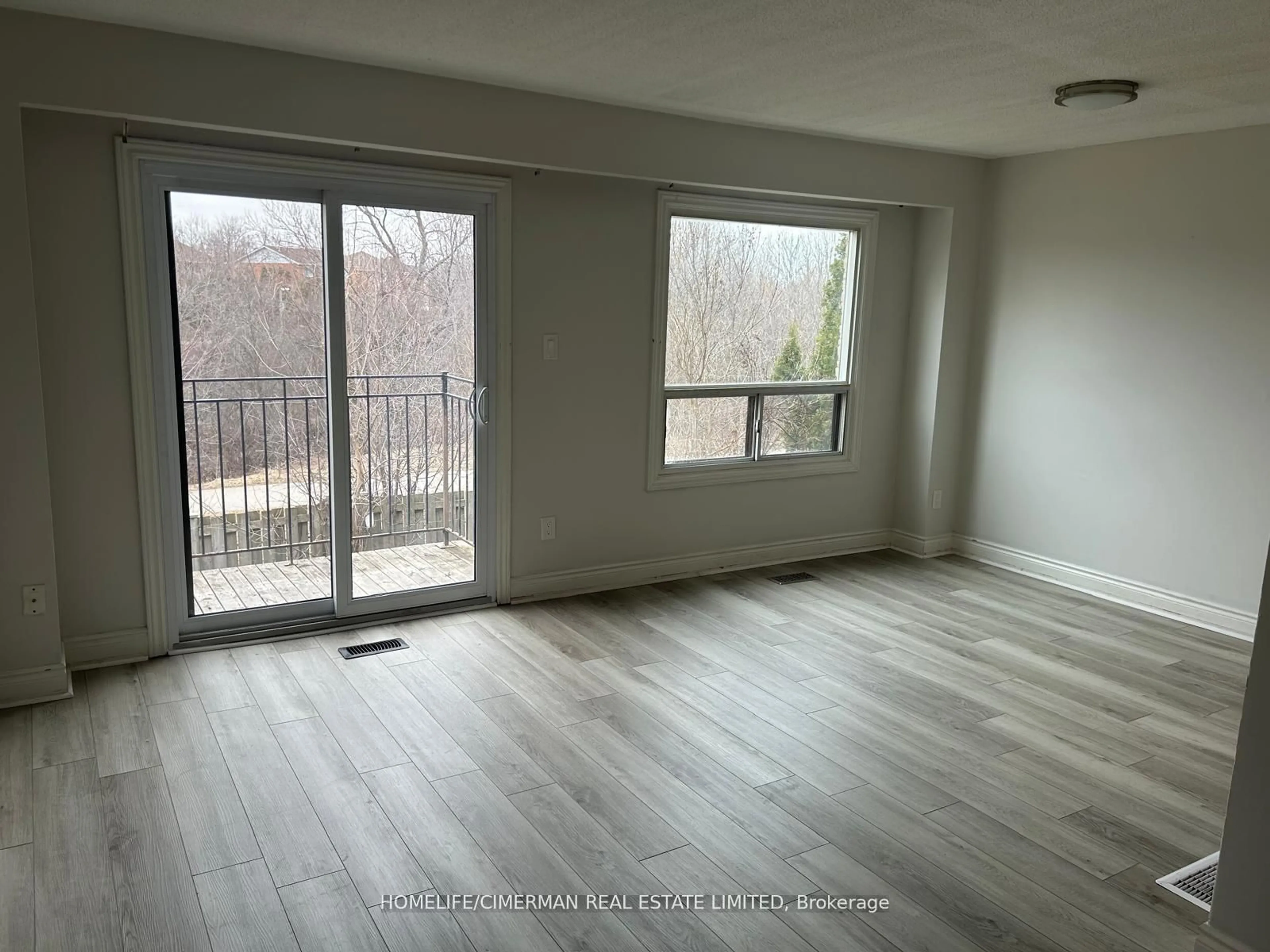 A pic of a room for 46 Foster Cres #46, Brampton Ontario L6V 3M7