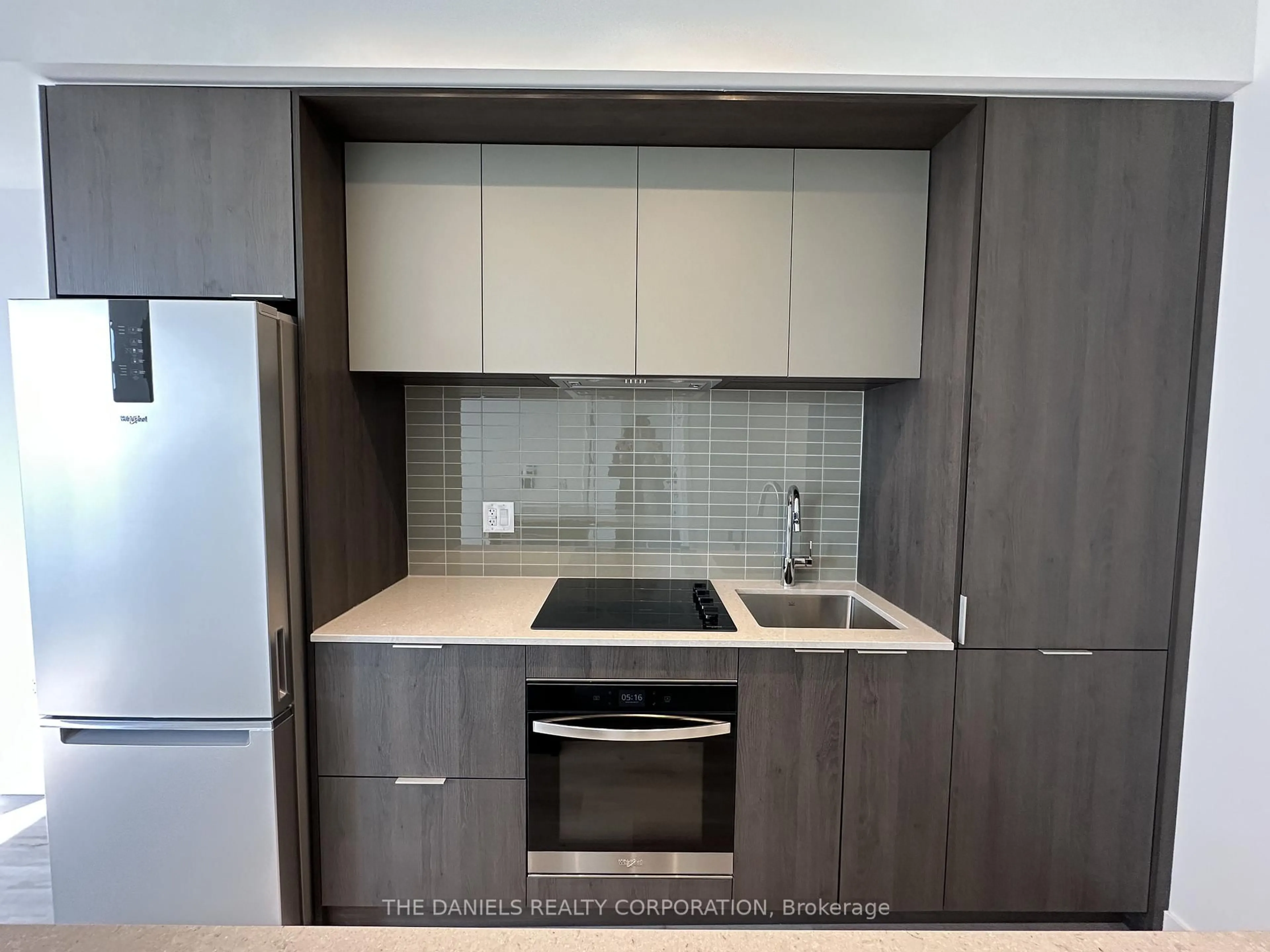 Standard kitchen, unknown for 395 Square One Dr #2411, Mississauga Ontario L5B 0P6