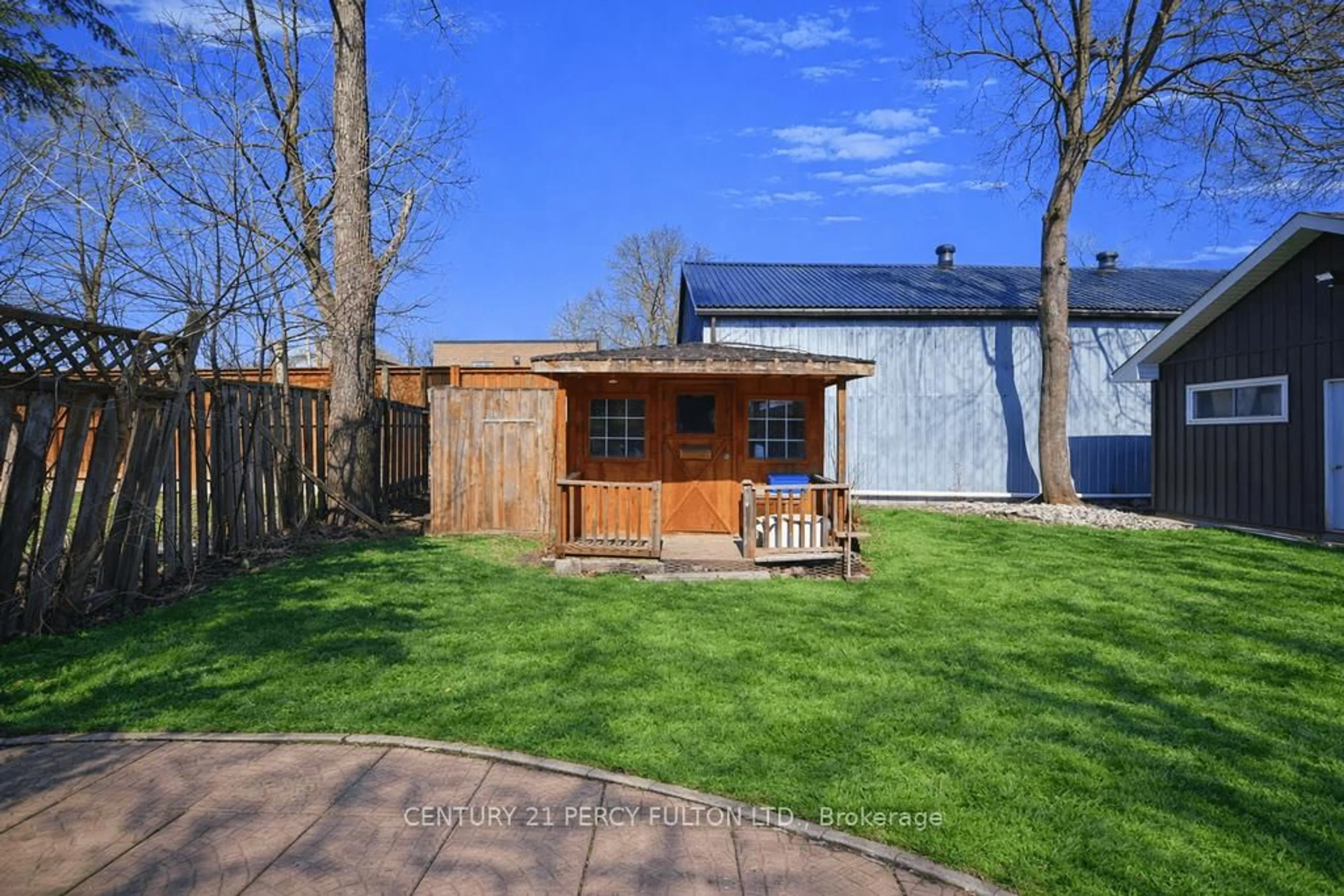 Shed for 3 Mill St, Brampton Ontario L6Y 1S4