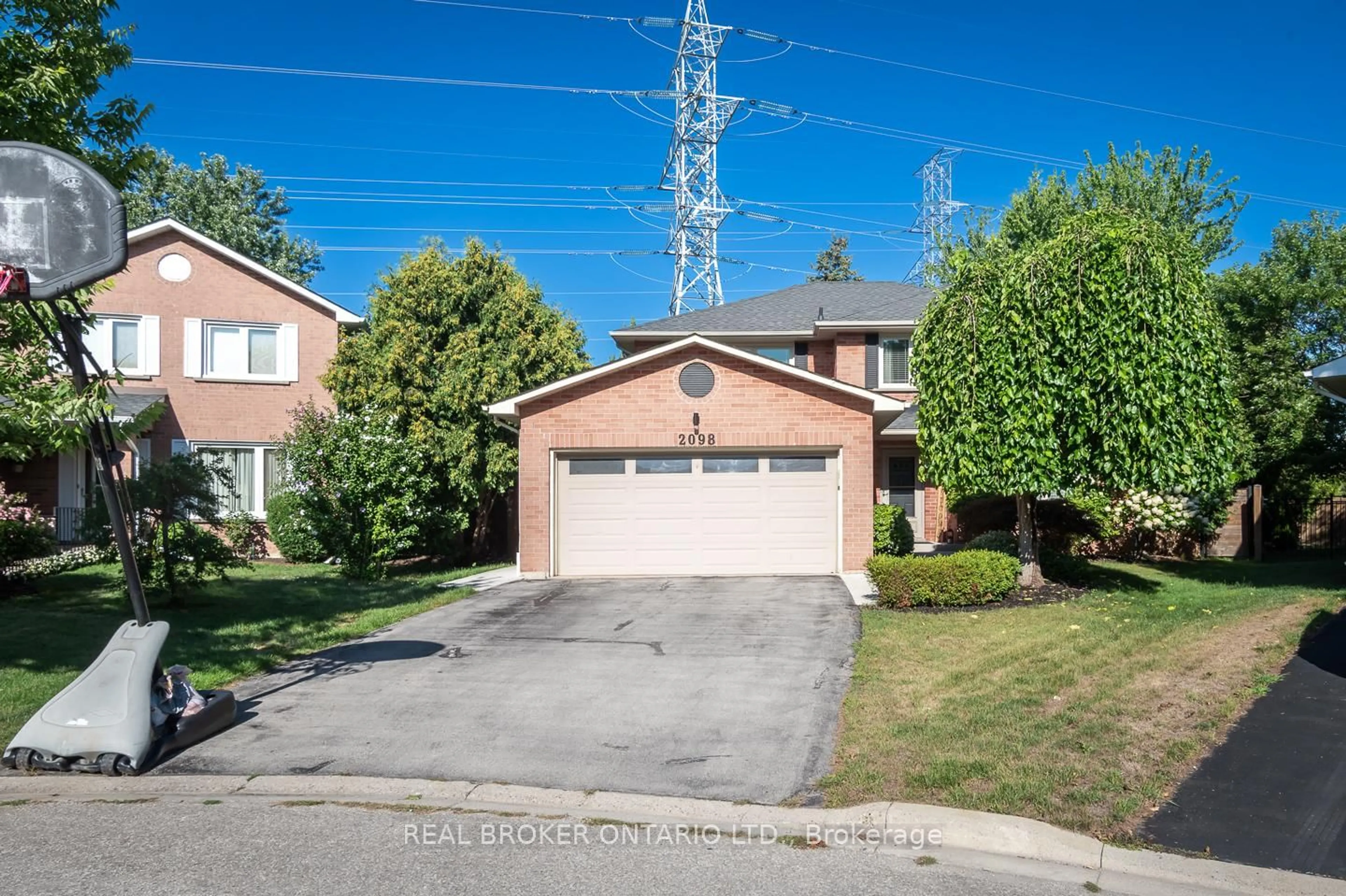Unknown for 2098 Edgebank Crt, Burlington Ontario L7M 2S9