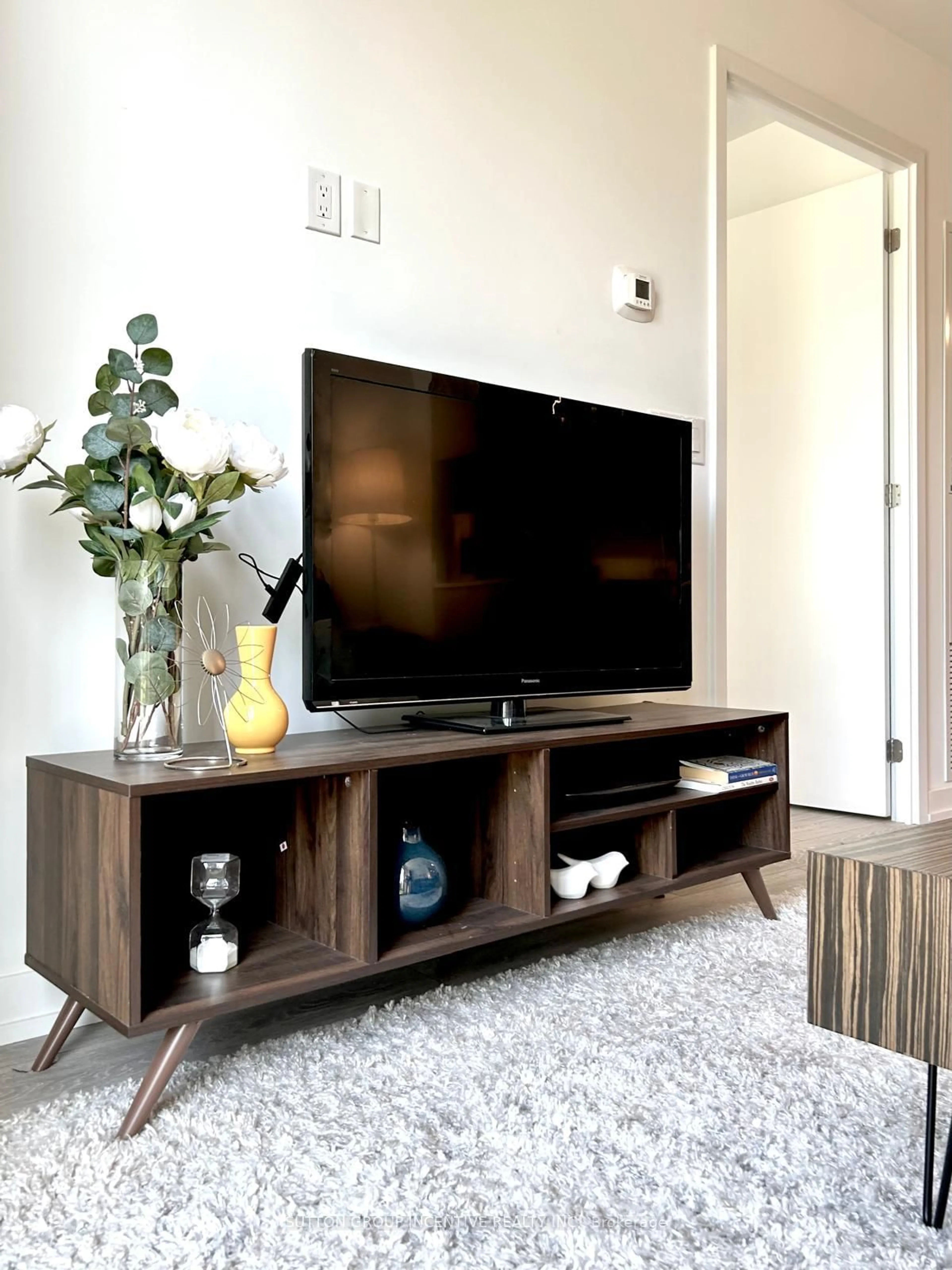 Home theater for 11 Maryport Ave #126, Toronto Ontario M3M 0E2