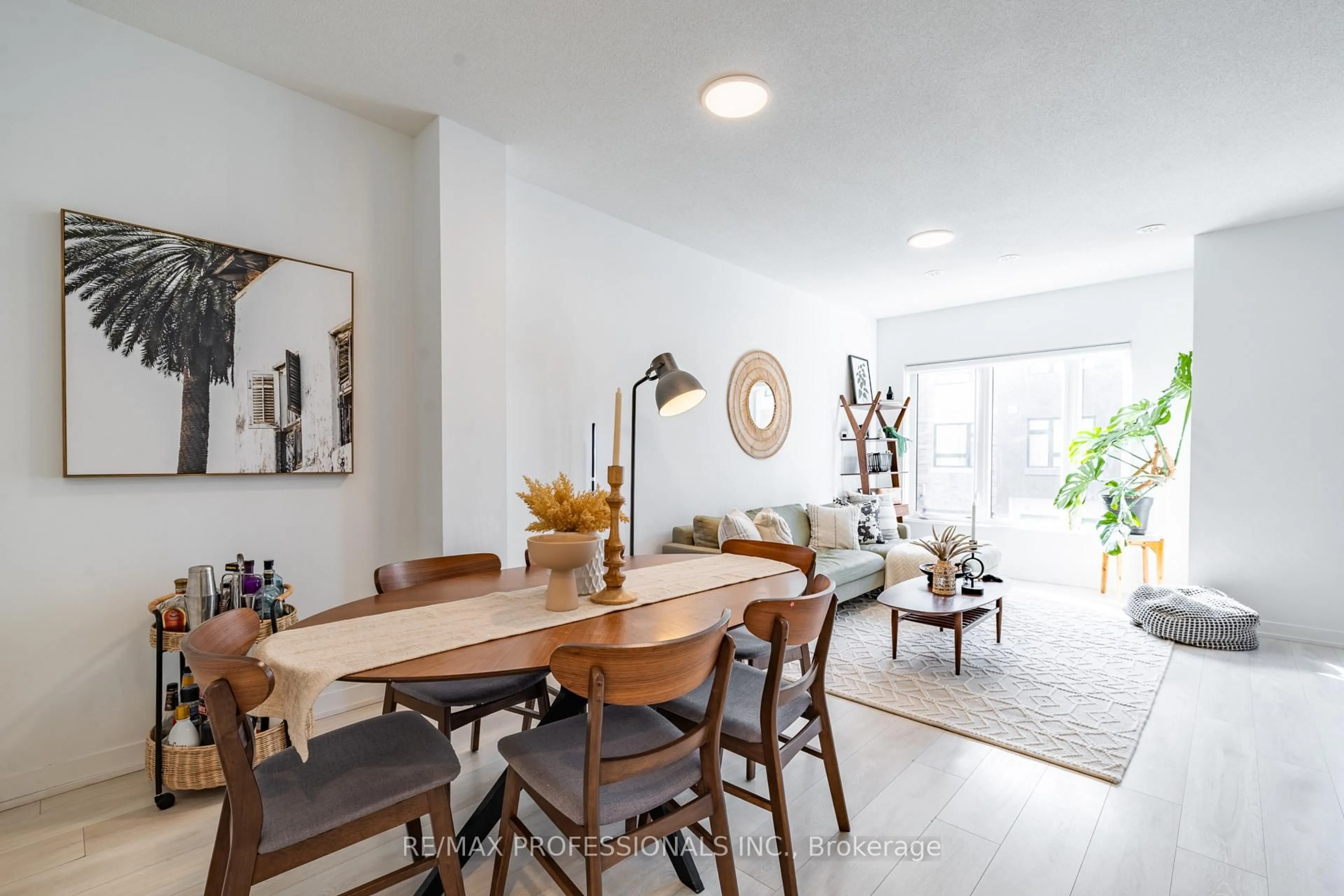 Dining room, unknown for 1095 Cooke Blvd #TH27, Burlington Ontario L7T 0C4