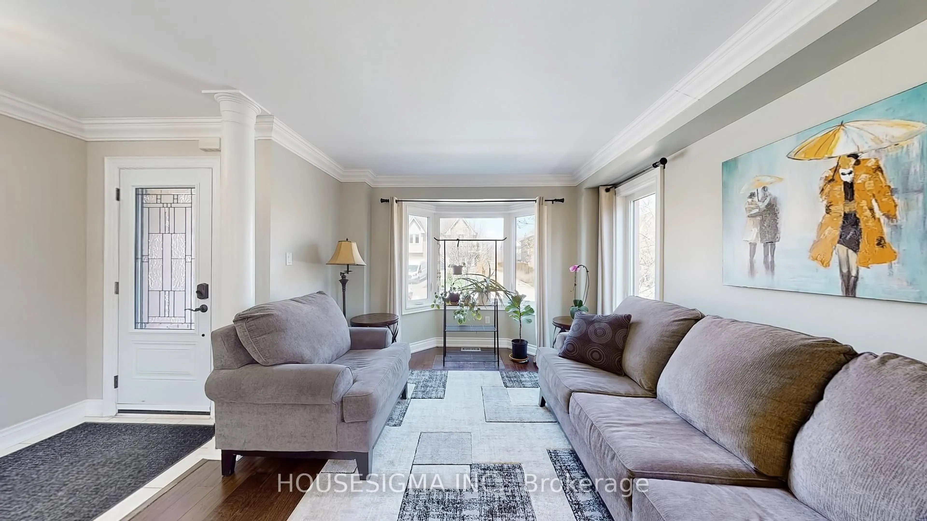 Living room with furniture, unknown for 32 Willoughby Way, Halton Hills Ontario L7G 6C4