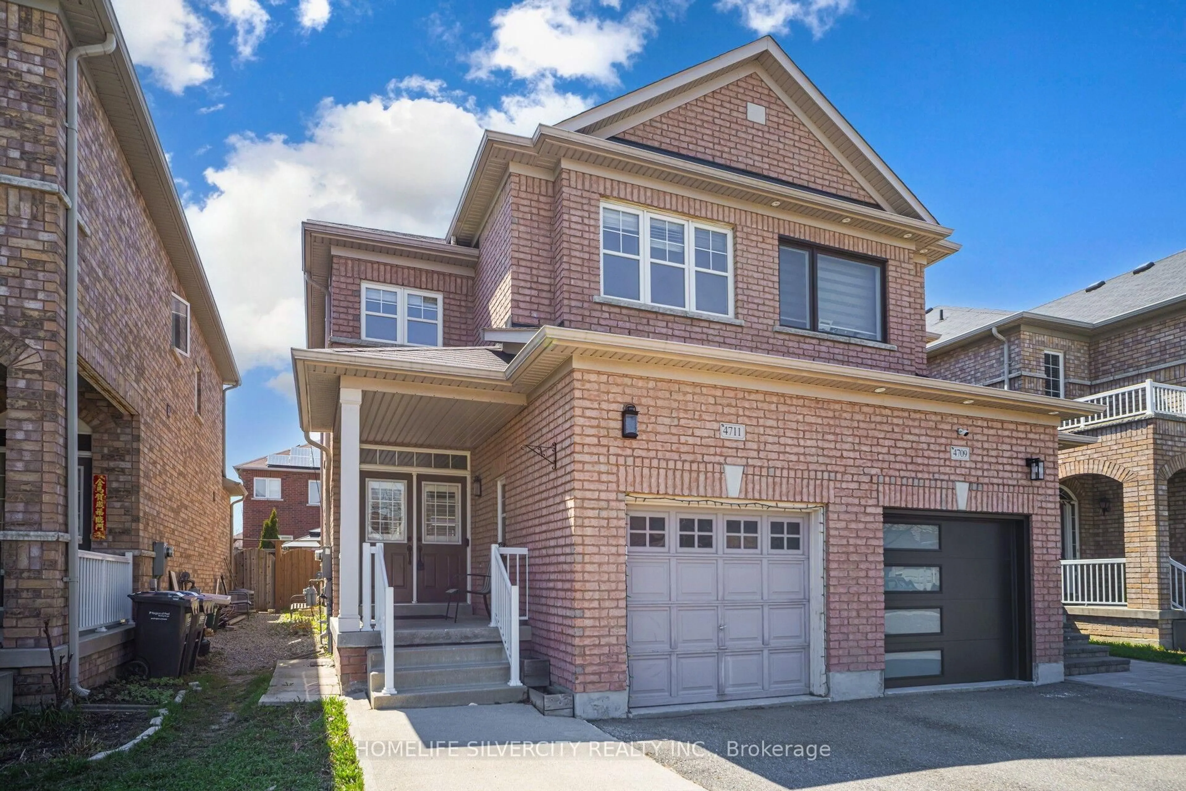 Home with brick exterior material, street for 4711 Centretown Way, Mississauga Ontario L5R 0C8