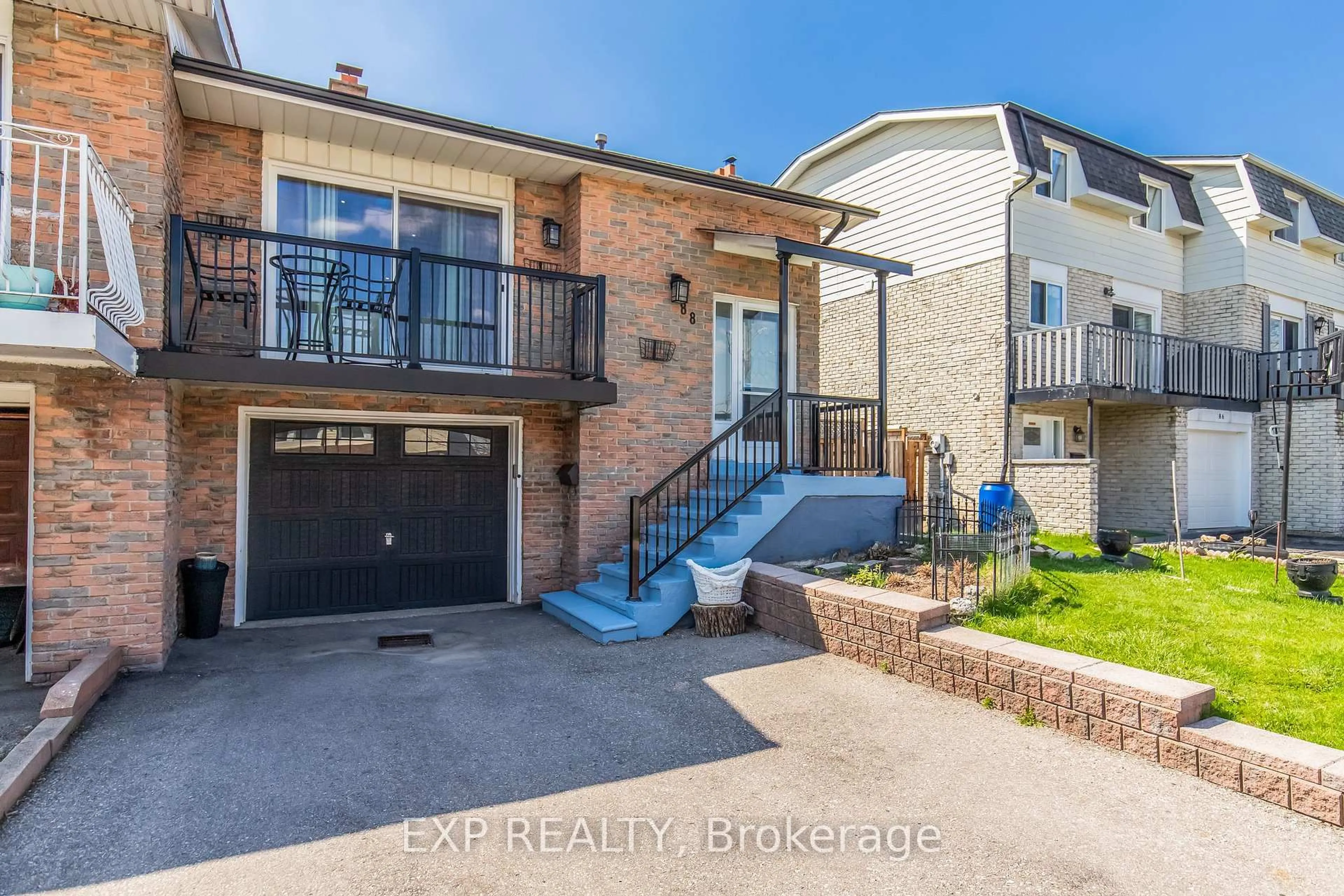 Home with brick exterior material, street for 88 English St, Brampton Ontario L6X 2P6