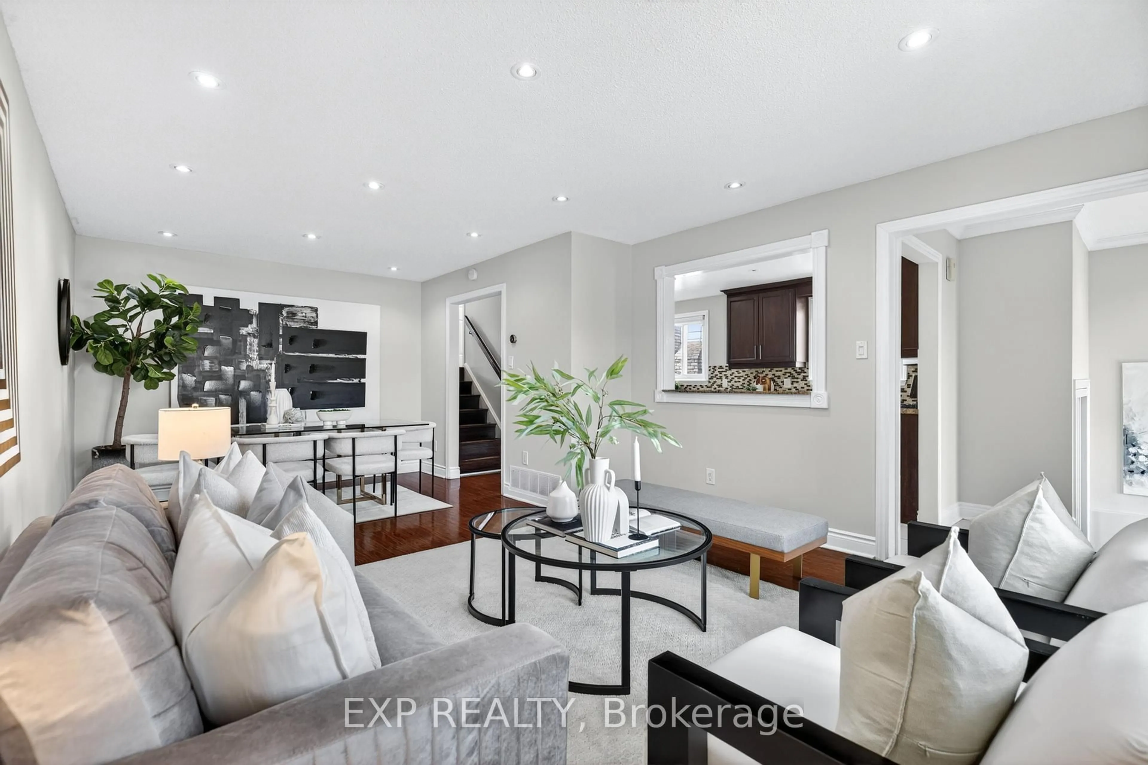 Unknown for 88 English St, Brampton Ontario L6X 2P6