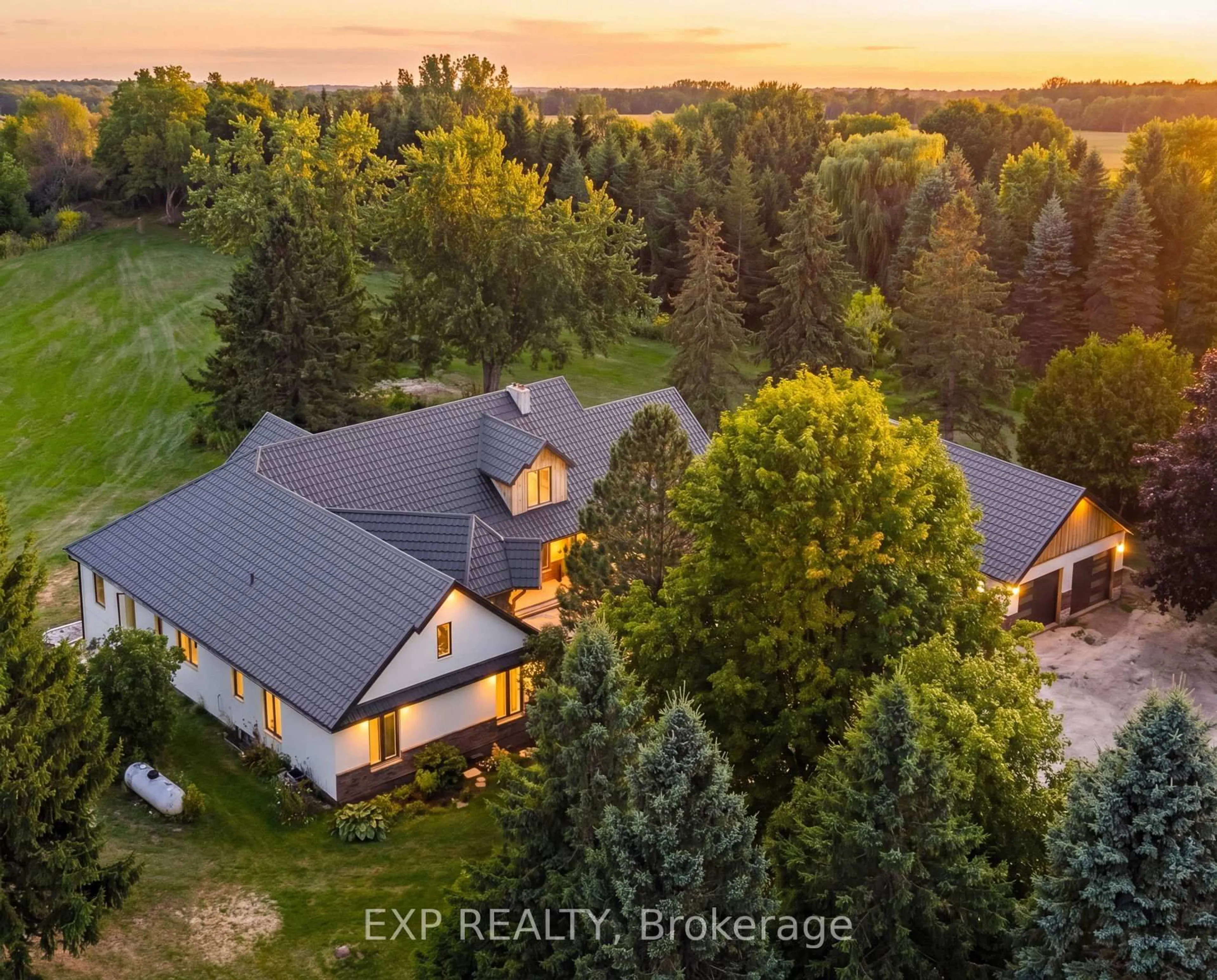 A pic from outside/outdoor area/front of a property/back of a property/a pic from drone, forest/trees view for 4175 Beech Grve, Caledon Ontario L7K 0N8