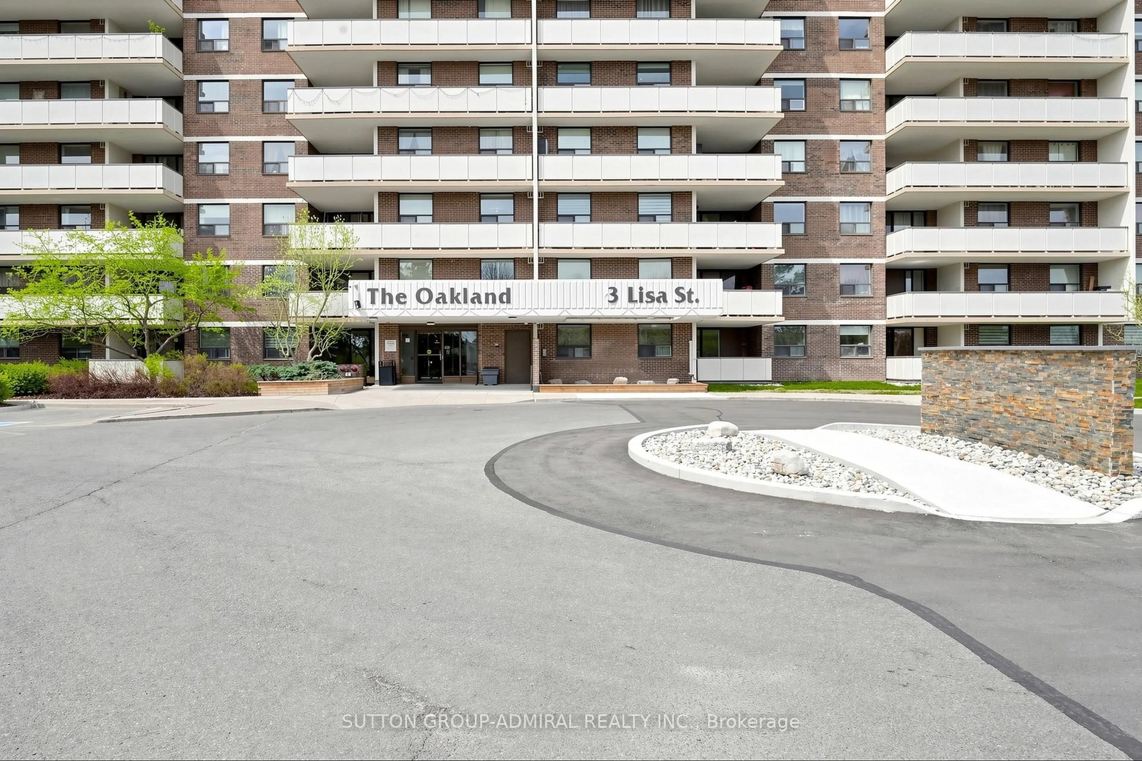 Patio, unknown for 3 Lisa St #910, Brampton Ontario L6T 4A2