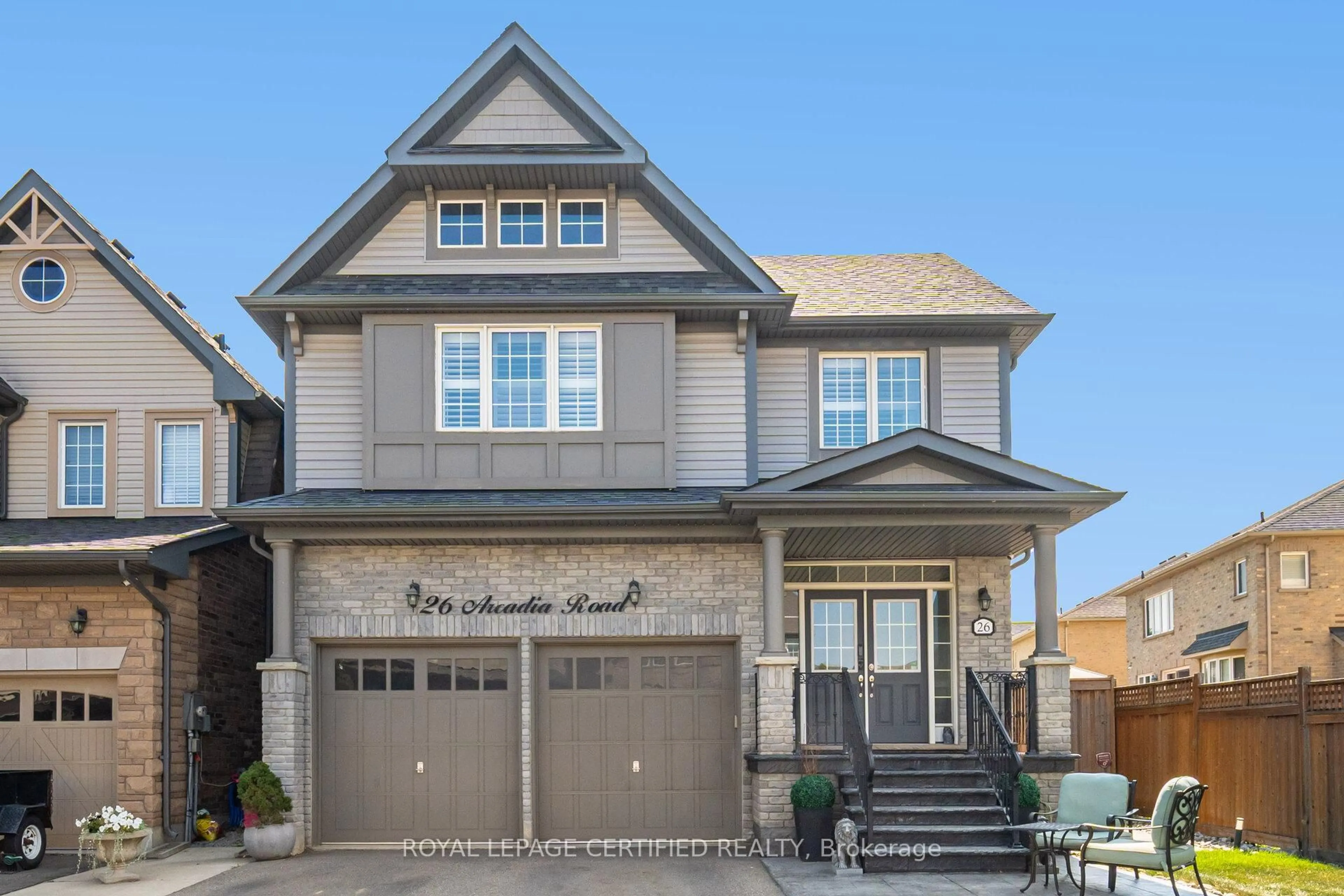 Home with brick exterior material, street for 26 Arcadia Rd, Caledon Ontario L7C 3V7