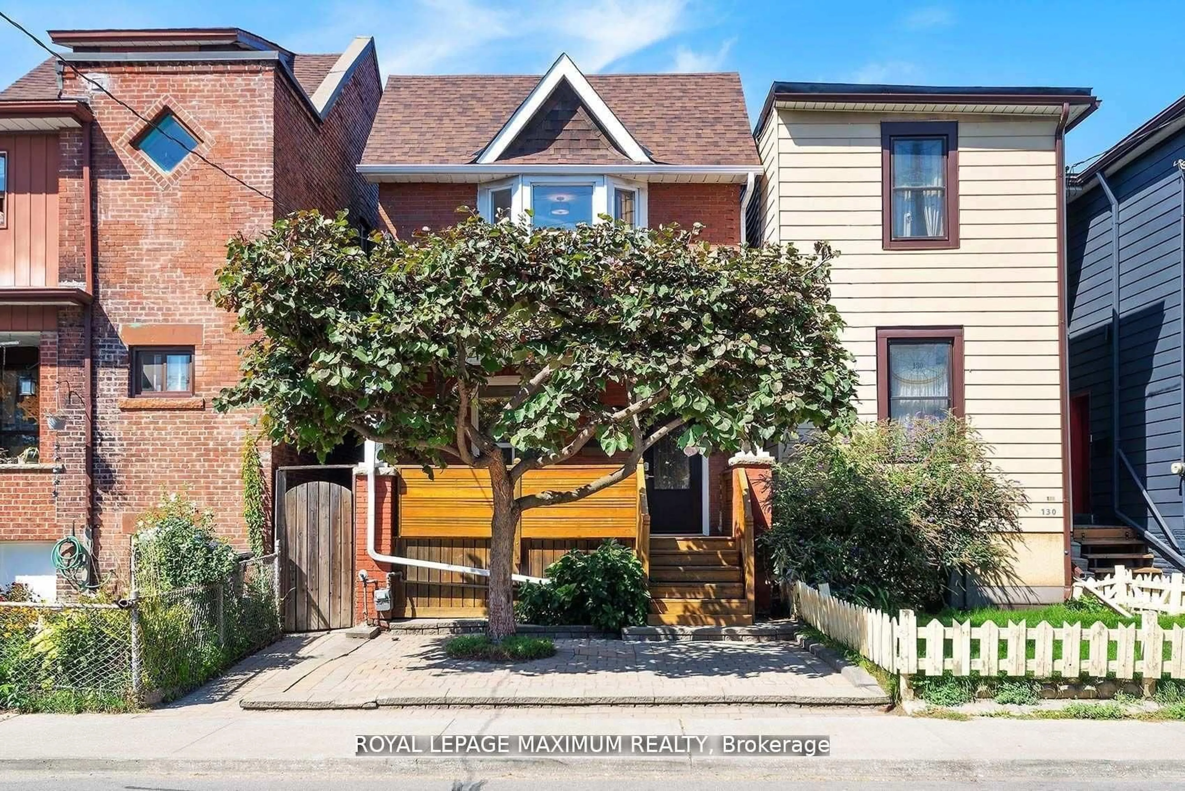 Home with brick exterior material, street for 132 Wallace Ave, Toronto Ontario M6H 1T5