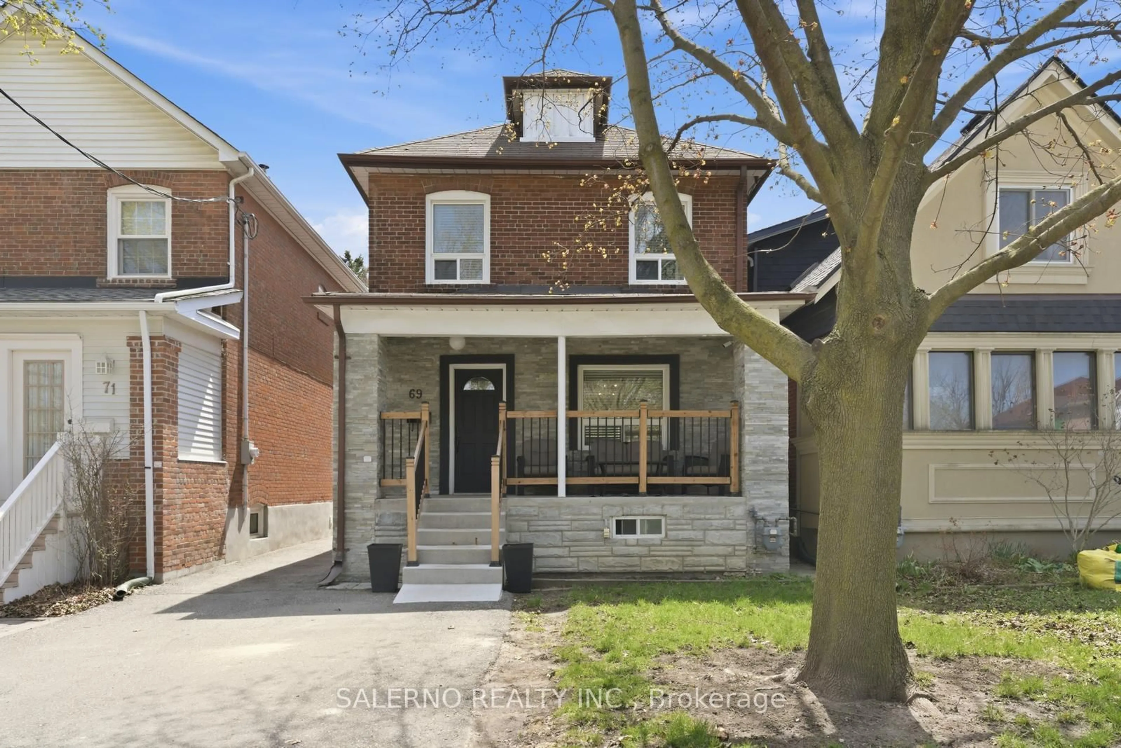 Home with brick exterior material, street for 69 Robert St, Toronto Ontario M9N 2J6