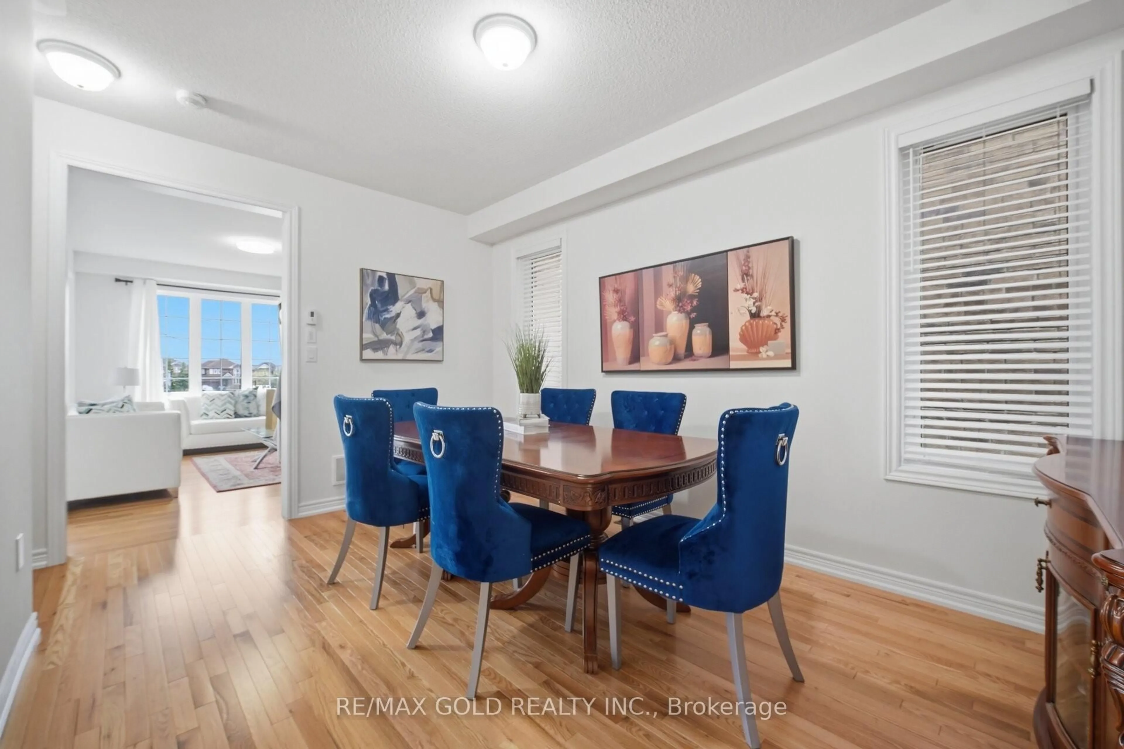 Dining room, wood/laminate floor for 26 Geranium Cres, Brampton Ontario L6Y 1N8