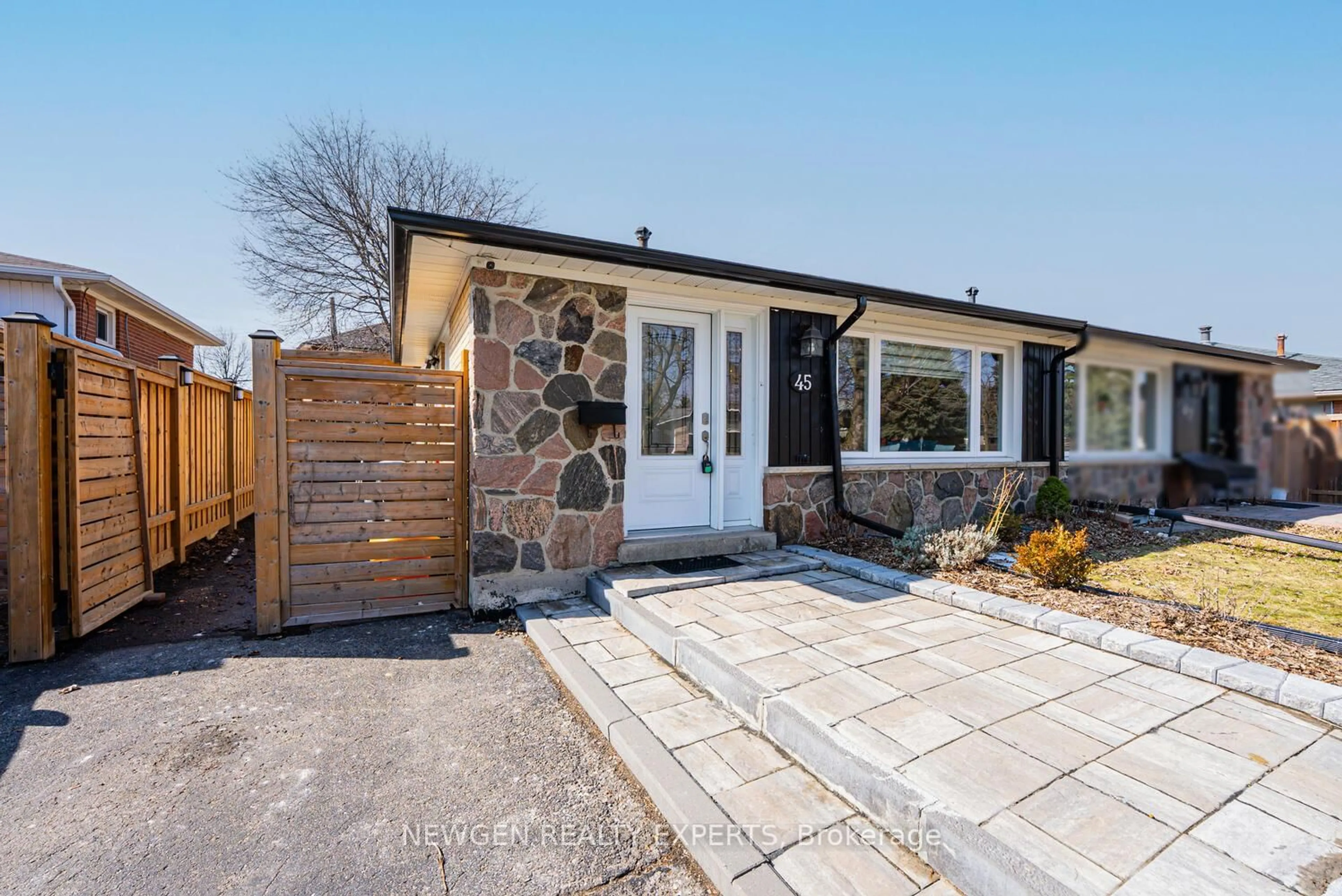 Home with brick exterior material, street for 45 Grange Dr, Brampton Ontario L6X 2H1