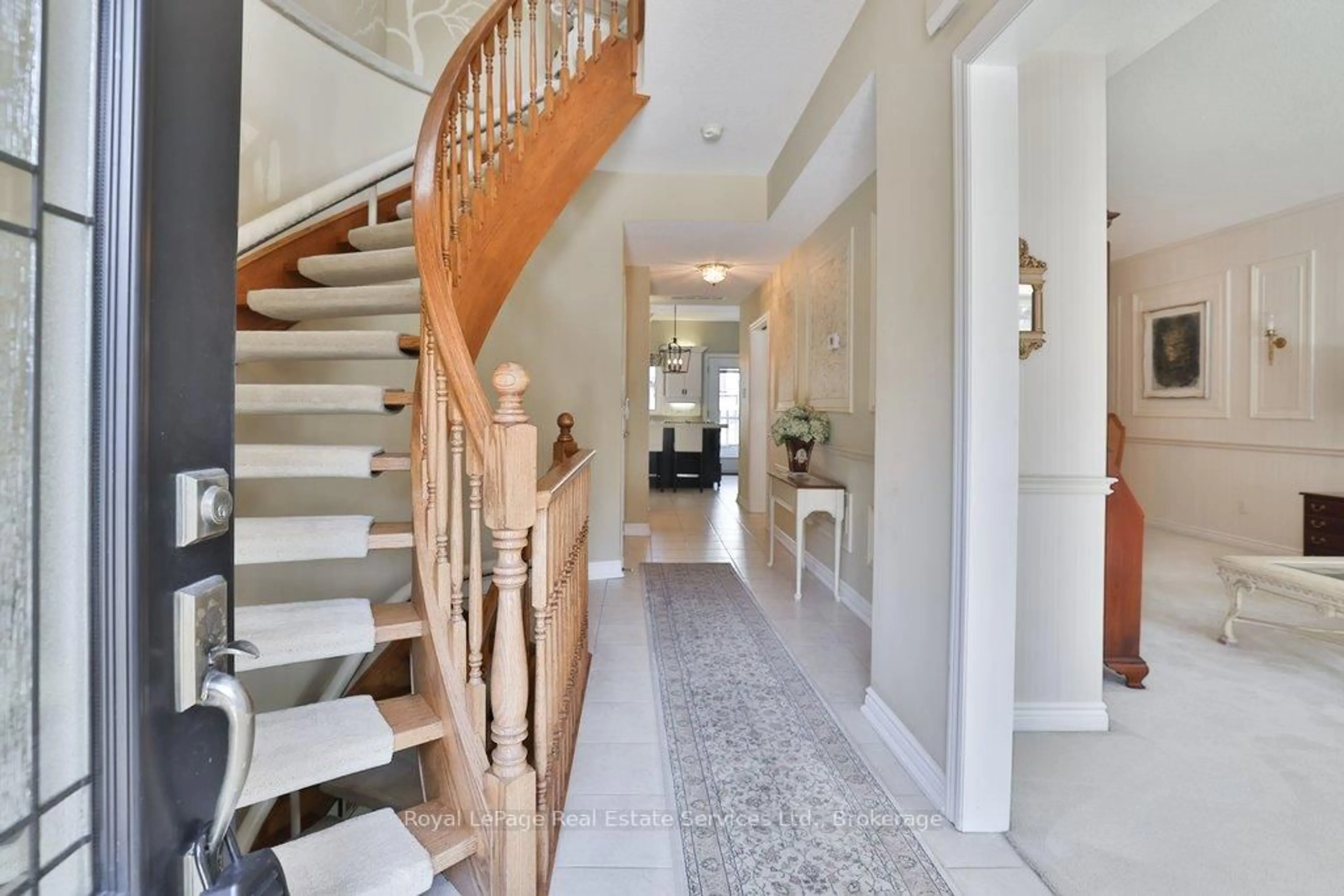 Unknown for 2407 Woodward Ave #4, Burlington Ontario L7R 4J2