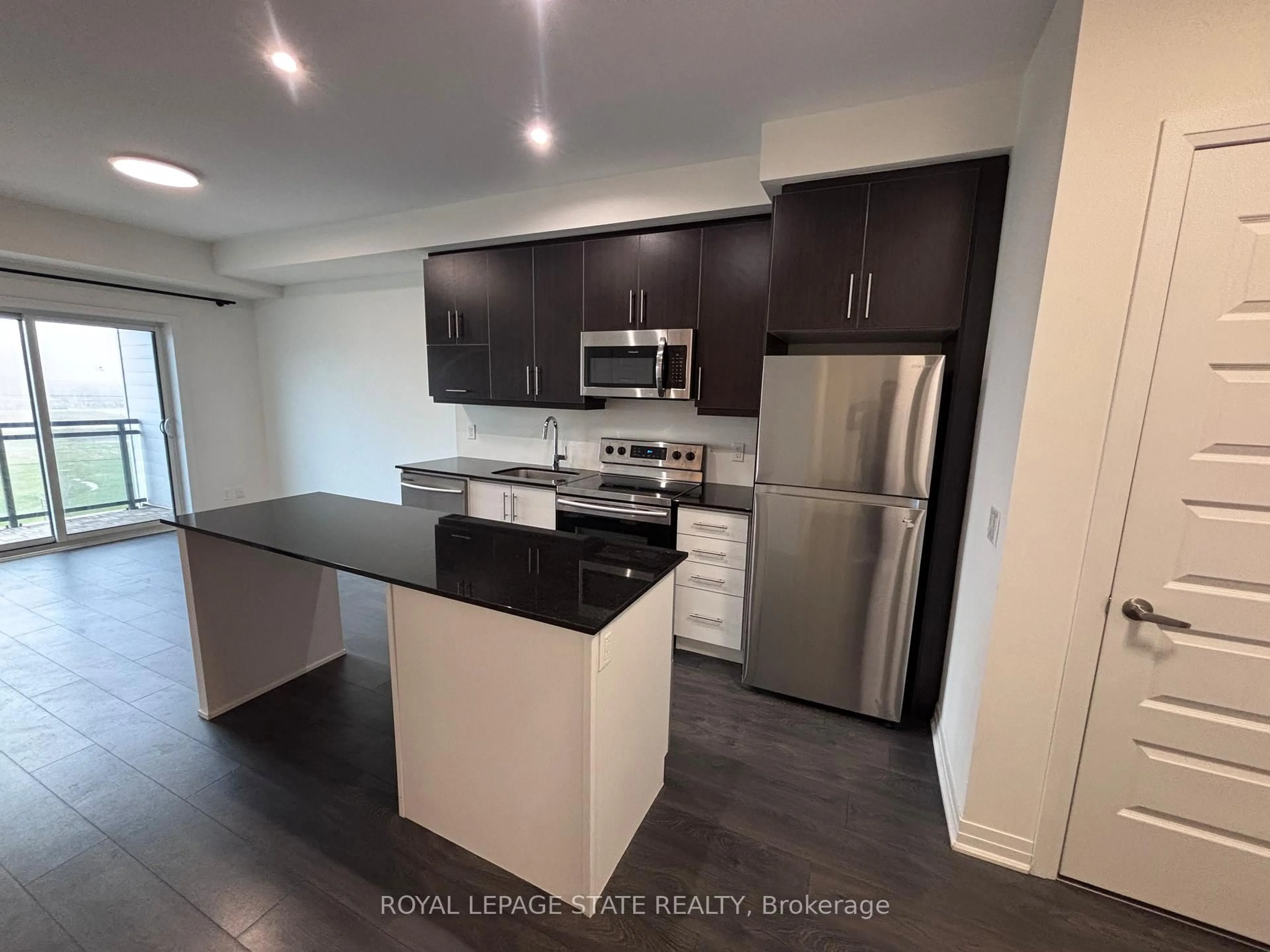 Unknown for 128 Grovewood Common #417, Oakville Ontario L9H 0X3