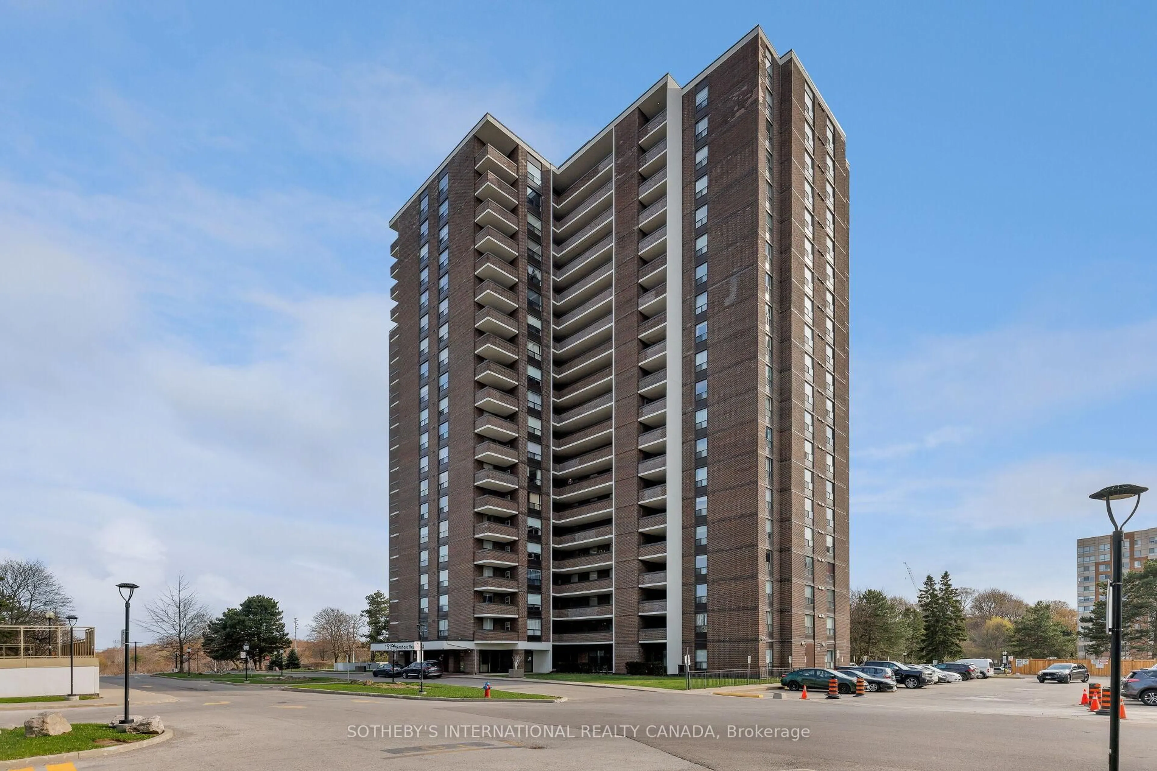 Unknown for 1515 Lakeshore Rd #1103, Mississauga Ontario L5E 3E3
