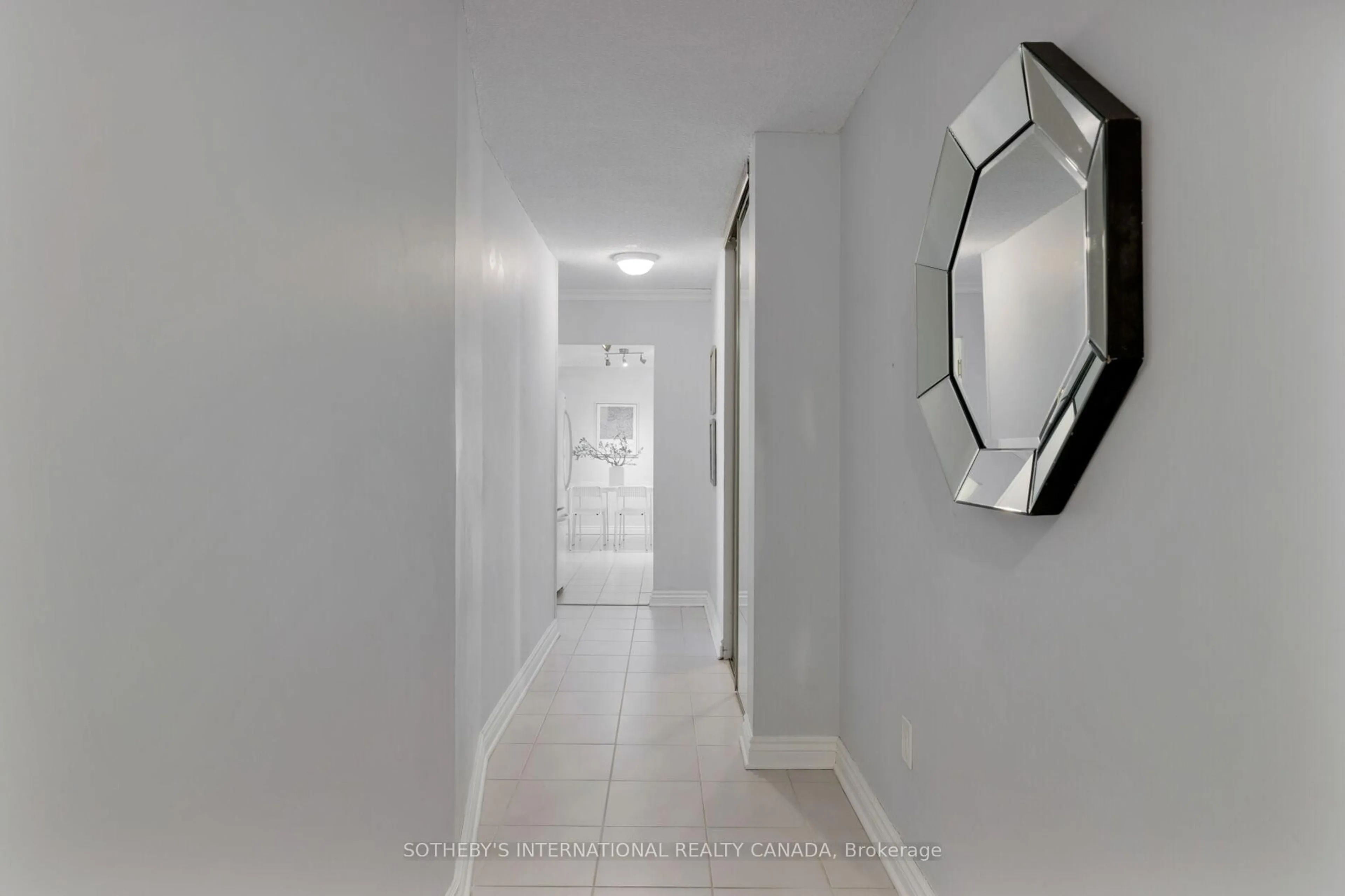 Unknown for 1515 Lakeshore Rd #1103, Mississauga Ontario L5E 3E3