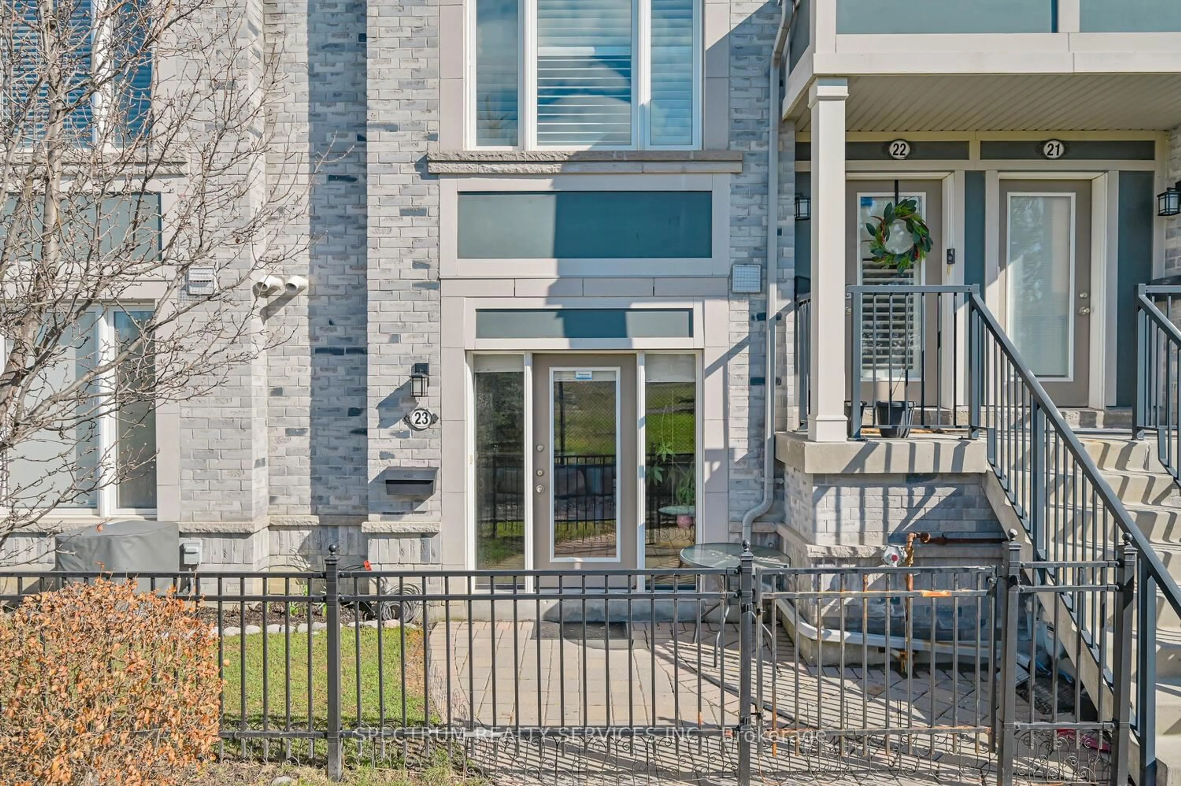 Unknown for 60 Fairwood Circ #23, Brampton Ontario L6R 0Y6
