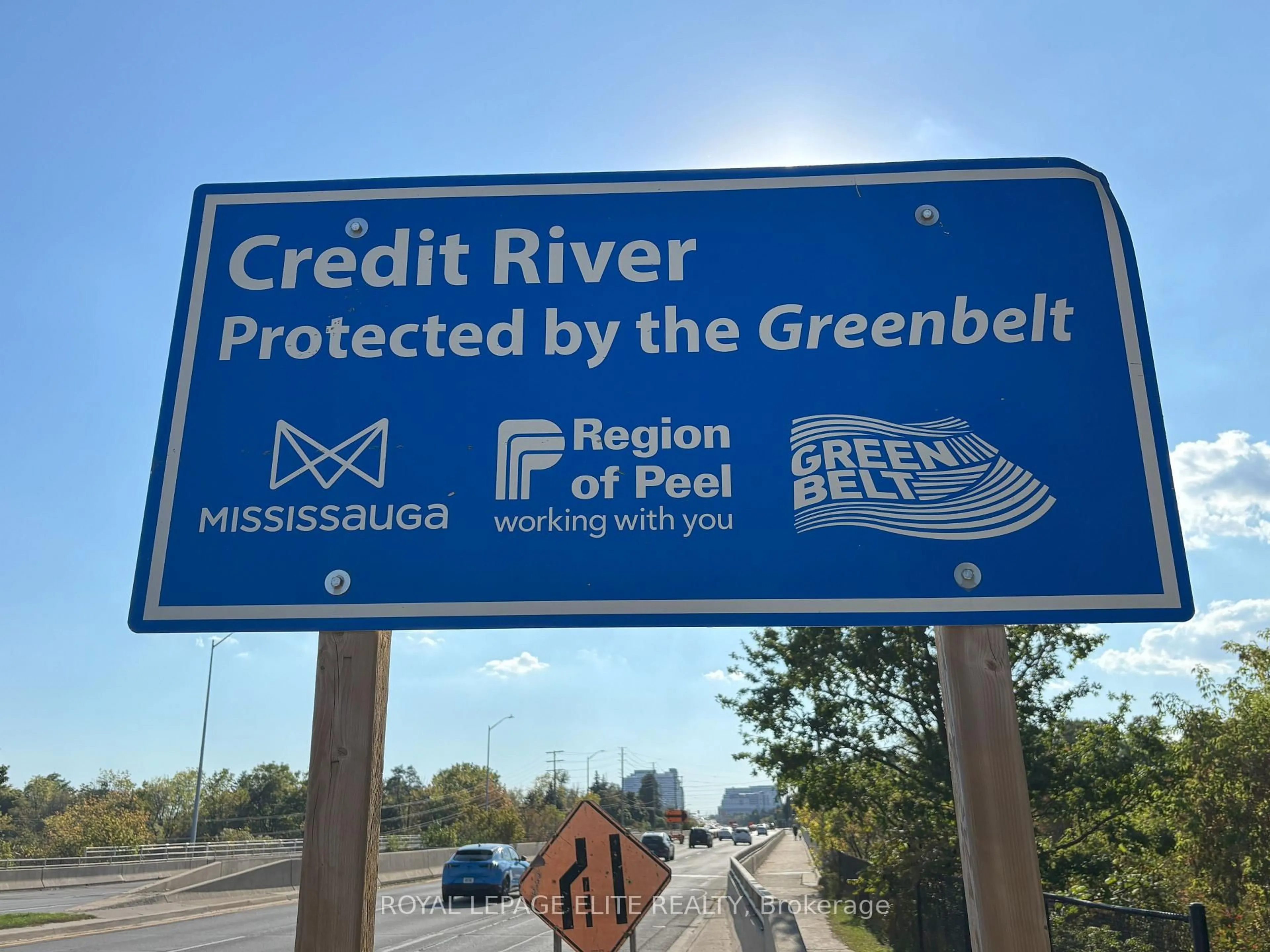 Unknown for 1631 Eglinton Ave, Mississauga Ontario L5M 7C1