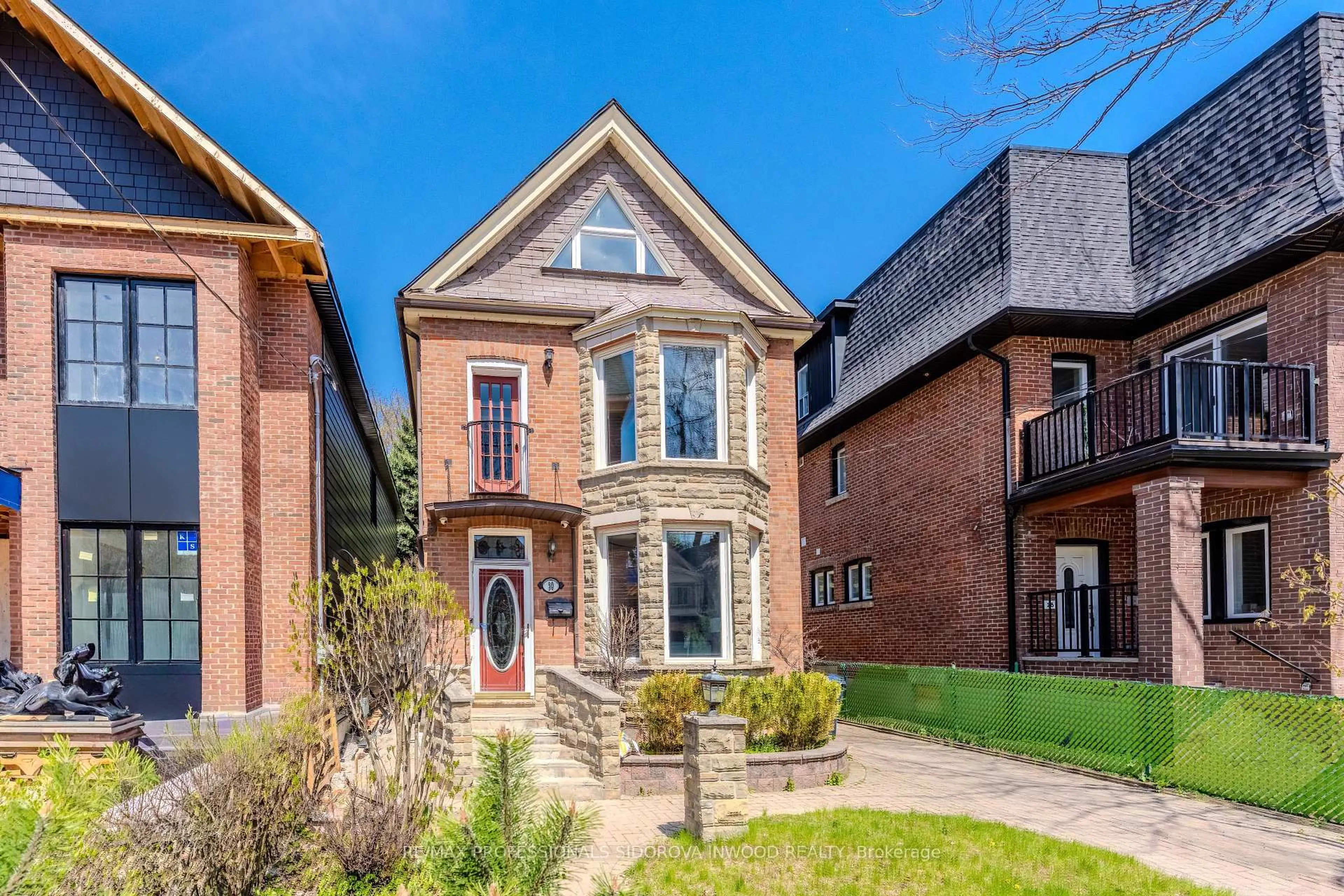Home with brick exterior material, street for 30 Boustead Ave, Toronto Ontario M6R 1Y9