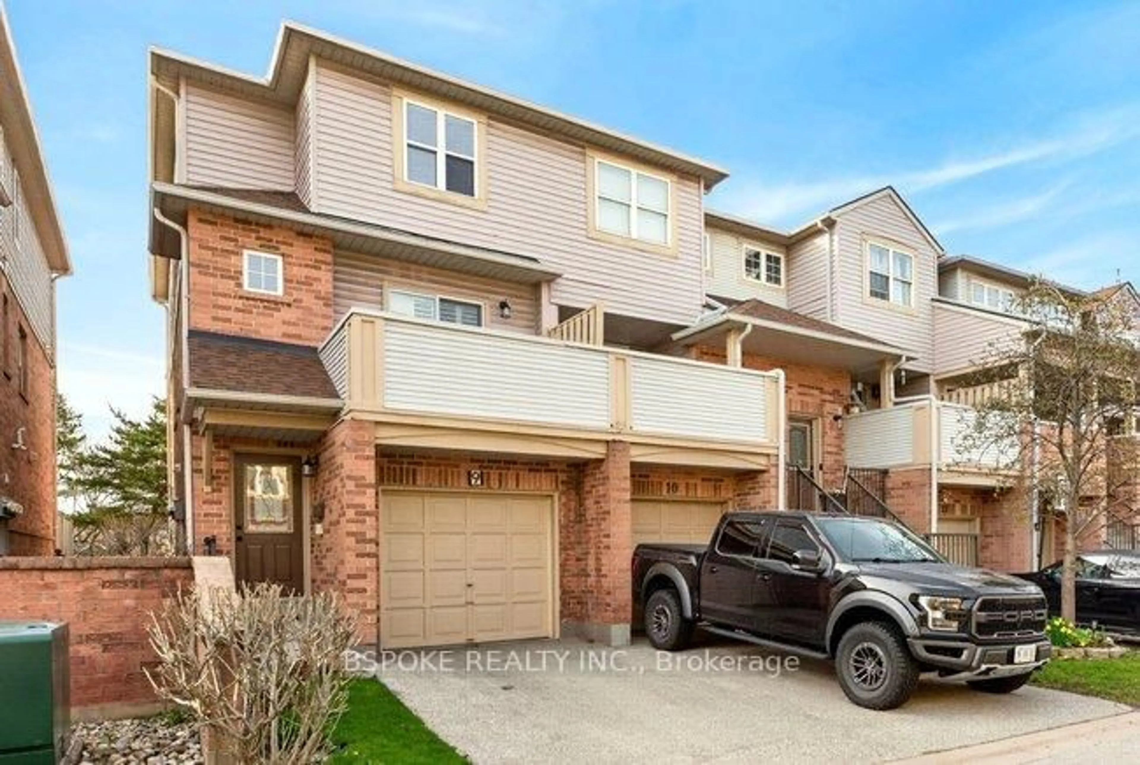 Home with brick exterior material, street for 2531 Northampton Blvd #9, Burlington Ontario L7M 4H5