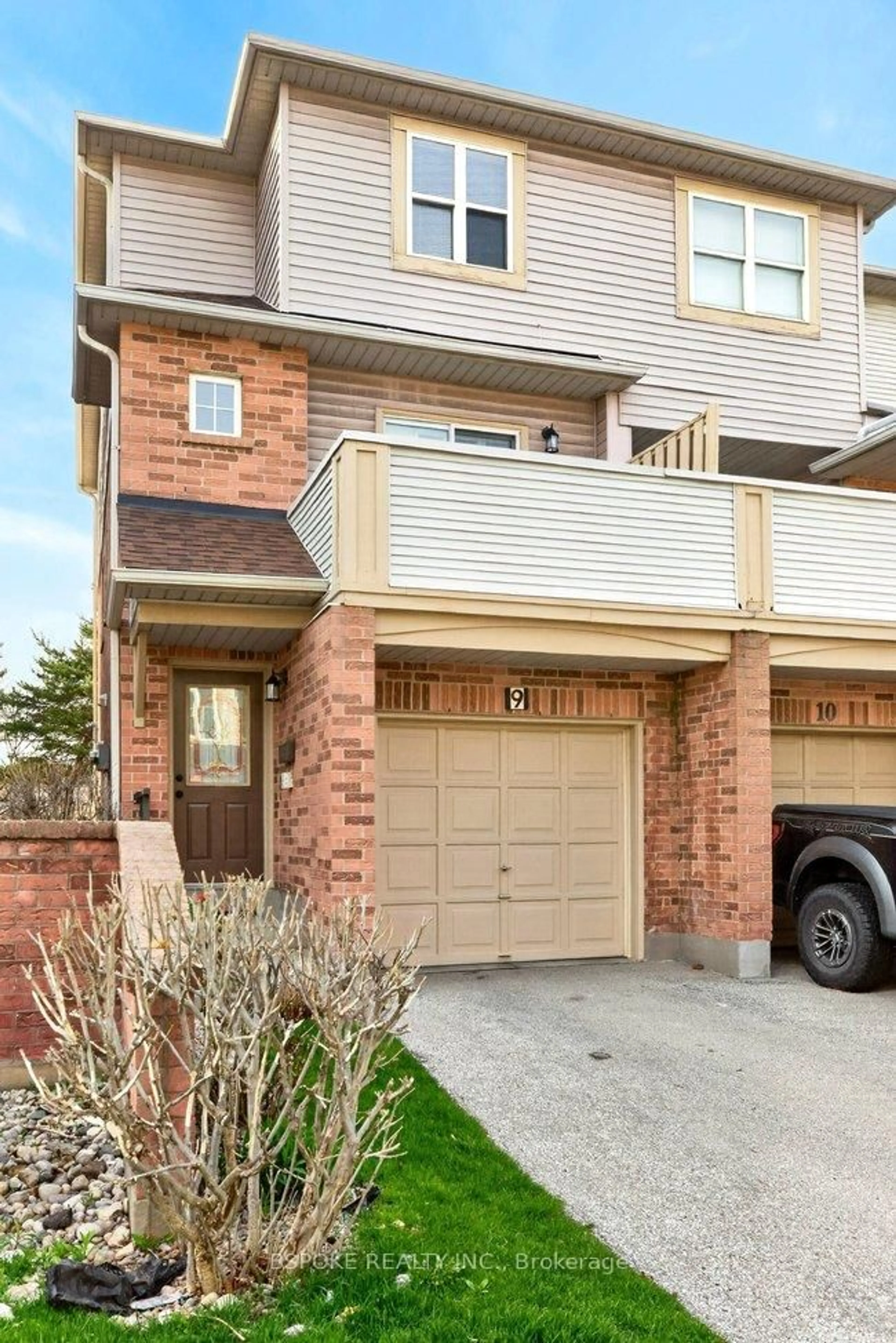 Home with brick exterior material, street for 2531 Northampton Blvd #9, Burlington Ontario L7M 4H5