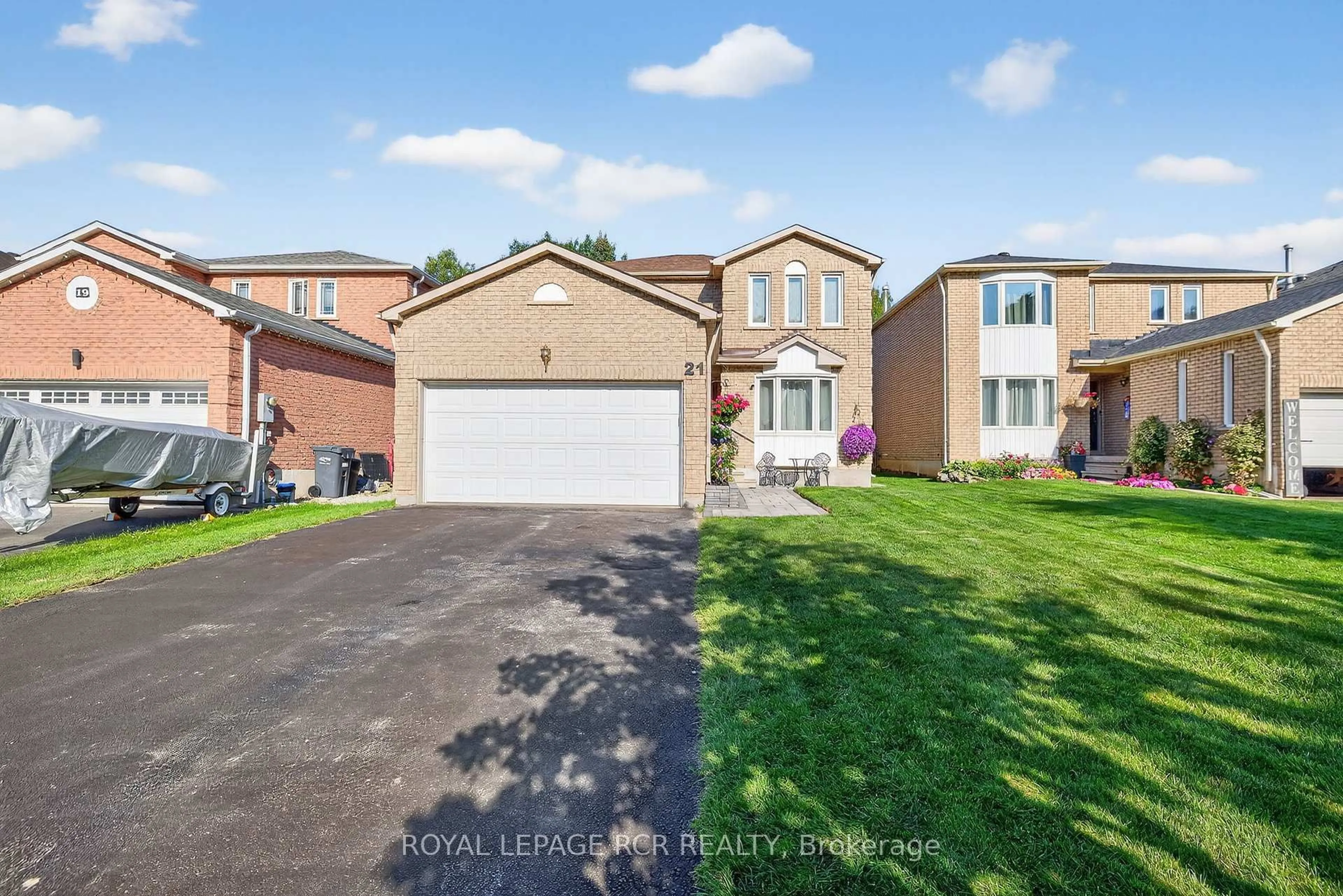 Home with brick exterior material, street for 21 Webster Way, Halton Hills Ontario L7G 5J7