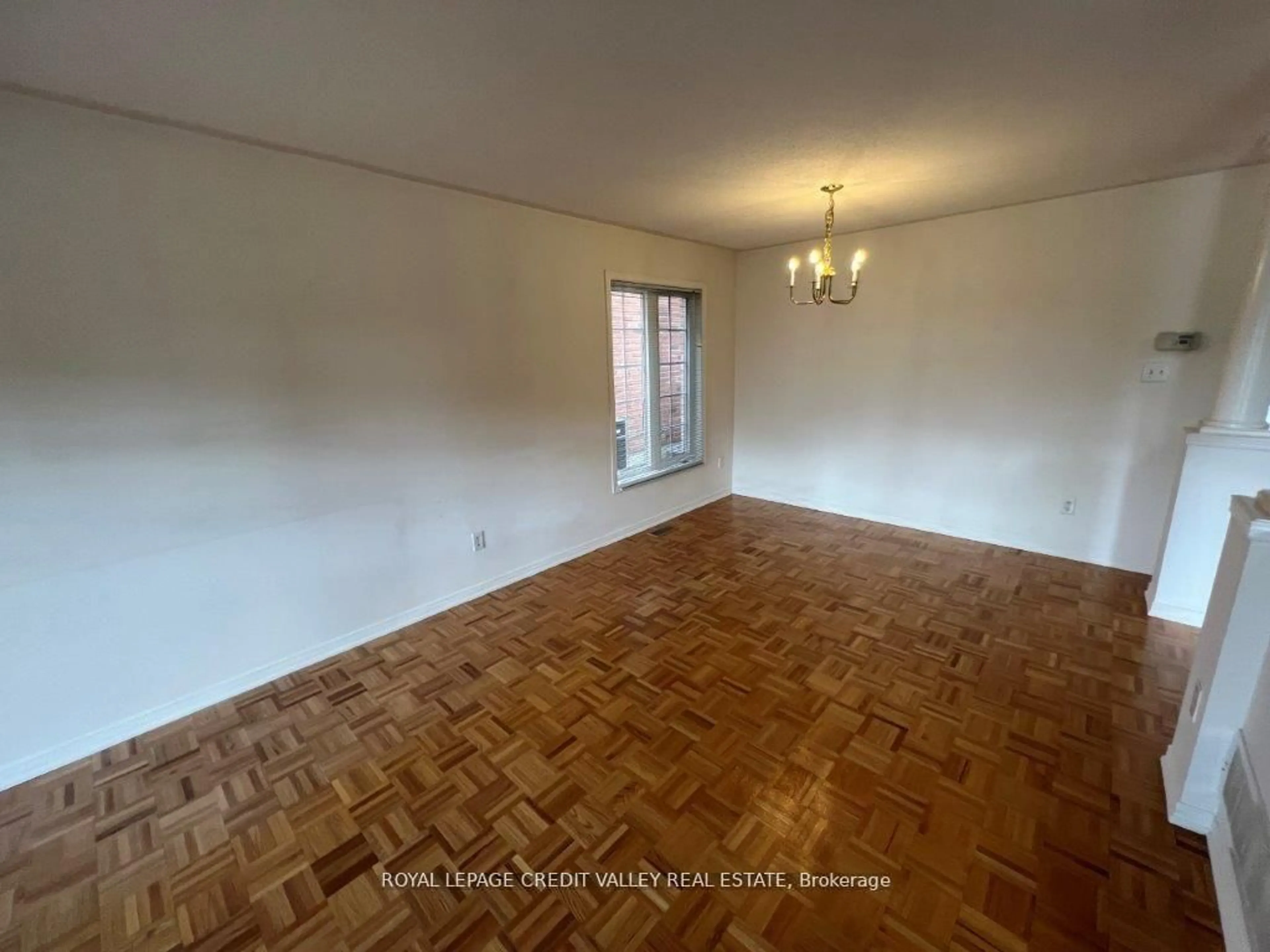 A pic of a room for 44 Australia Dr, Brampton Ontario L6R 3E8