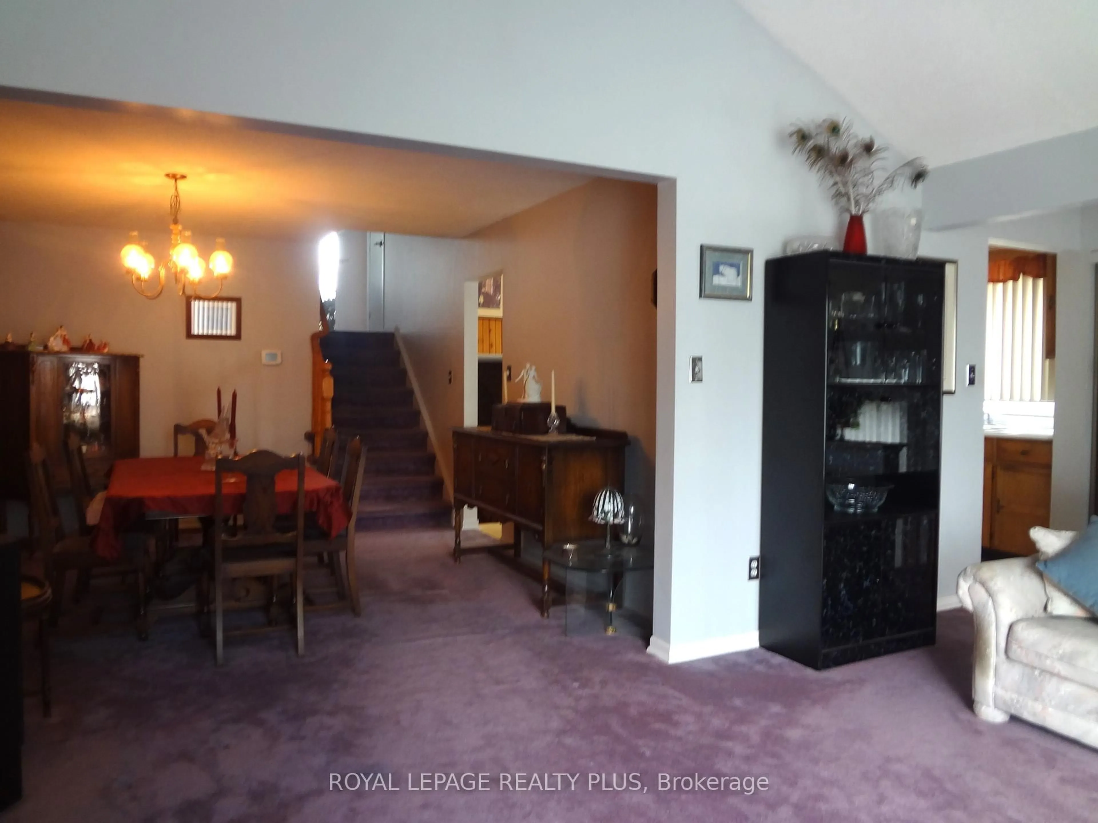 Unknown for 4170 Treetop Cres, Mississauga Ontario L5L 2L9