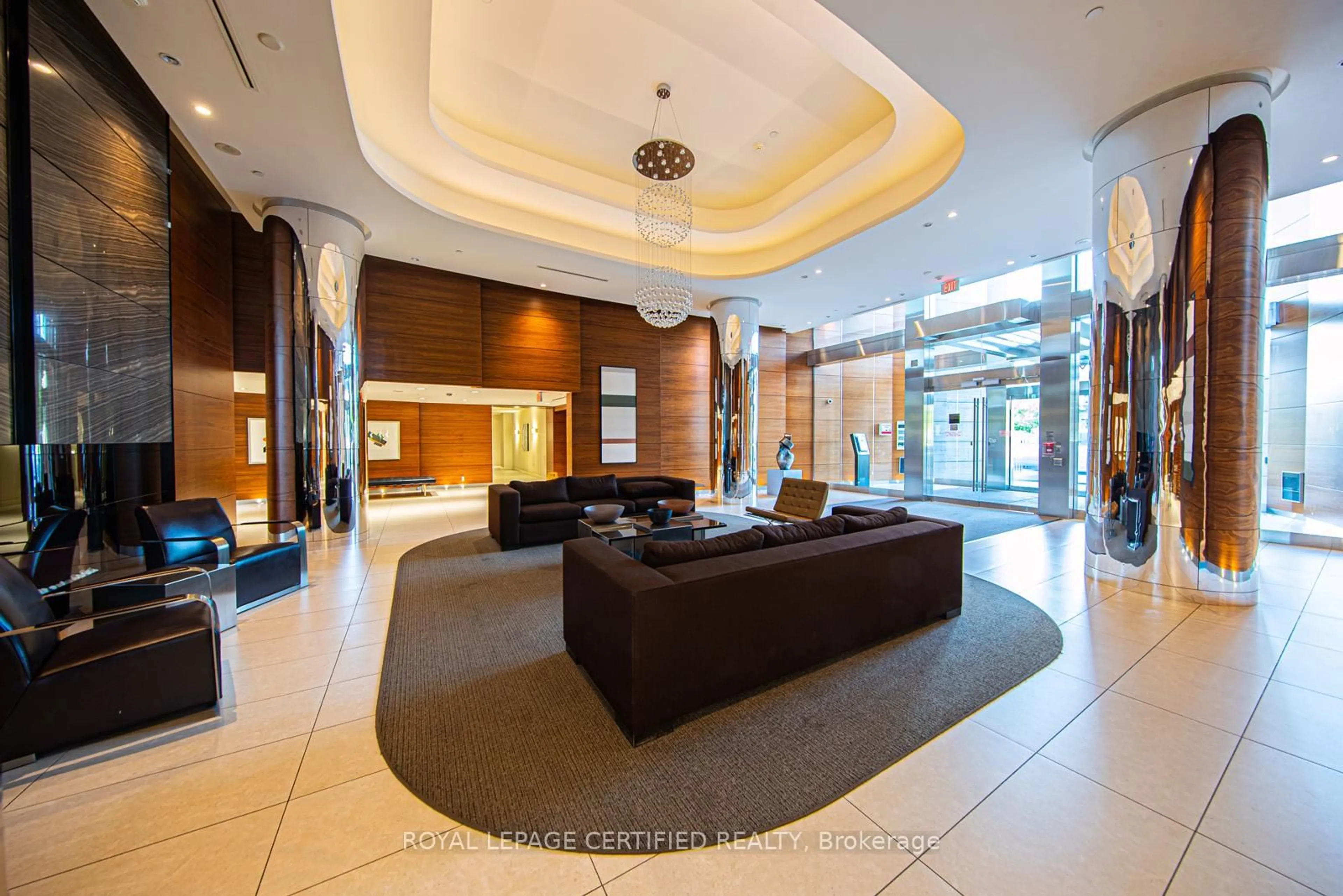 Lobby for 5 Valhalla Inn Rd #809, Toronto Ontario M9B 0B1