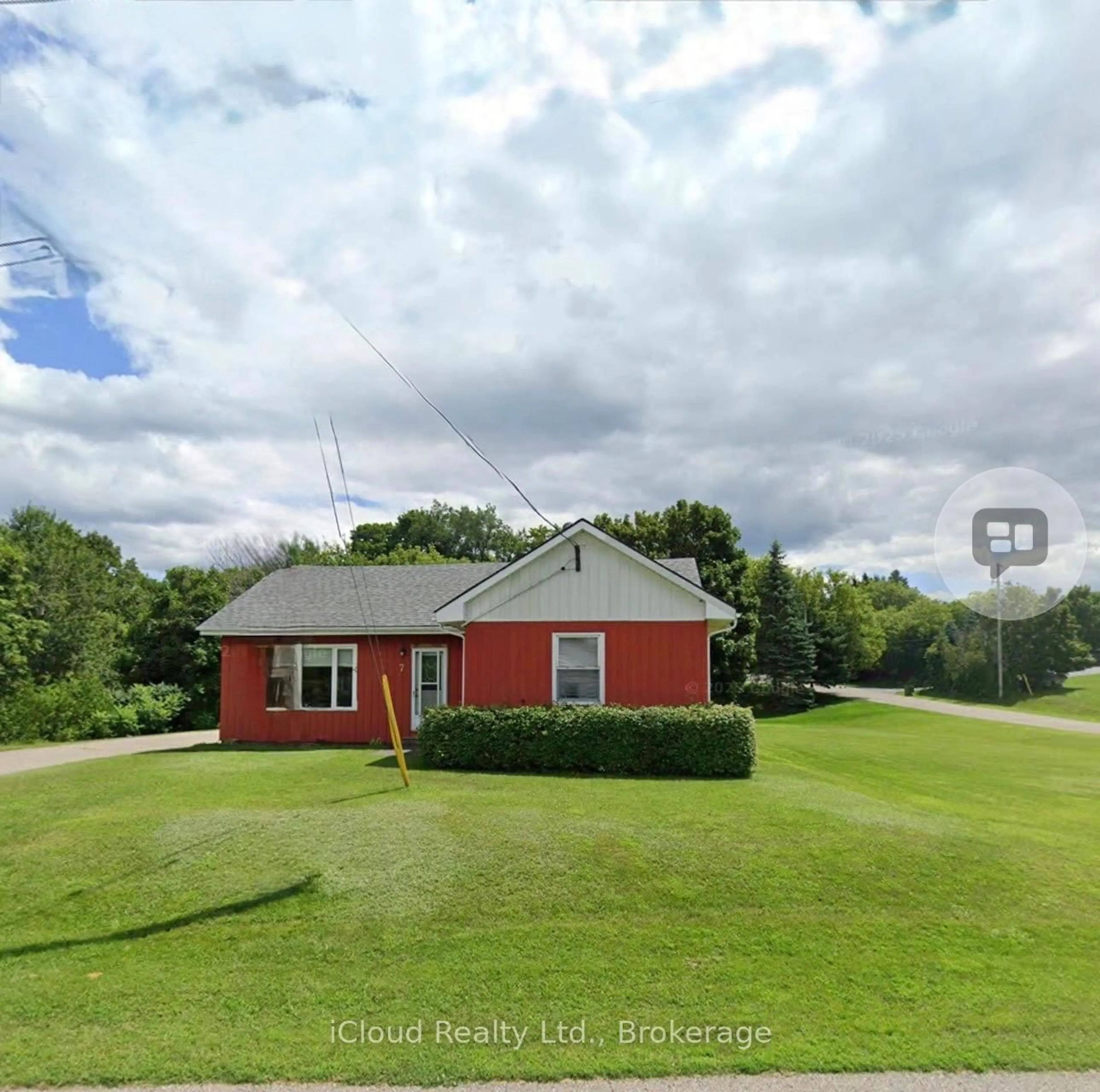 A pic from outside/outdoor area/front of a property/back of a property/a pic from drone, water/lake/river/ocean view for 7 King St, Caledon Ontario L7K 0C5