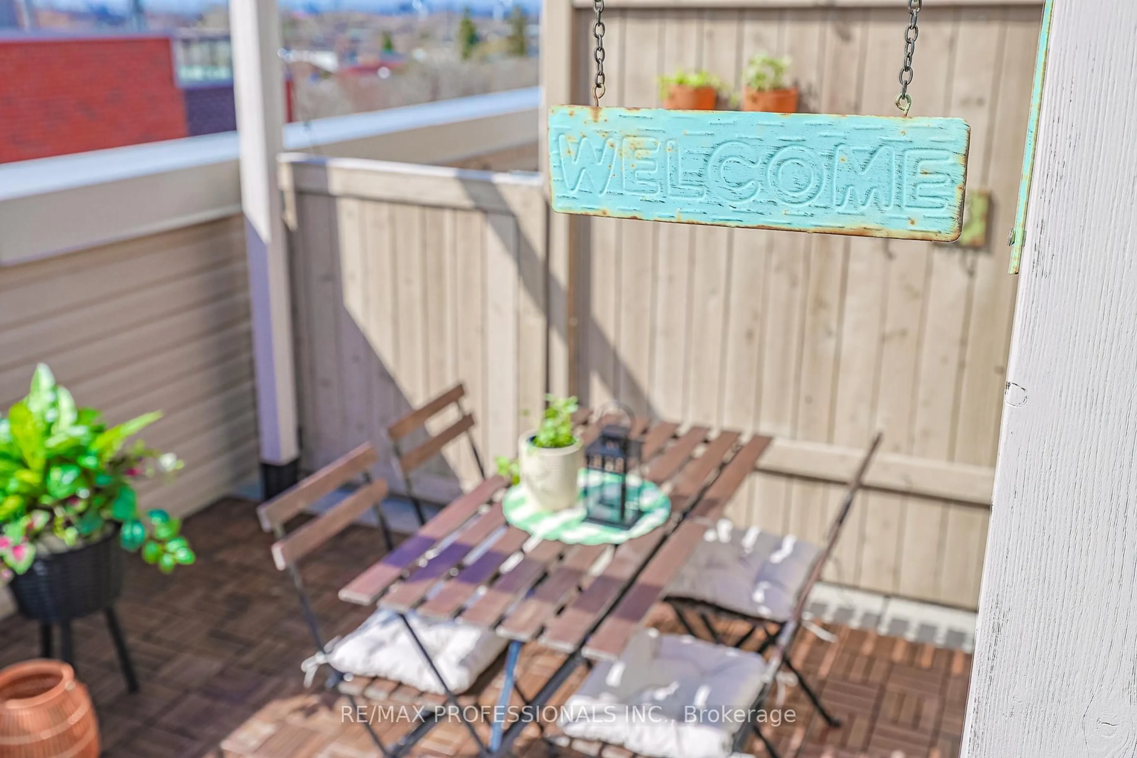 Patio, street for 873 Wilson Ave #13, Toronto Ontario M3K 1E6