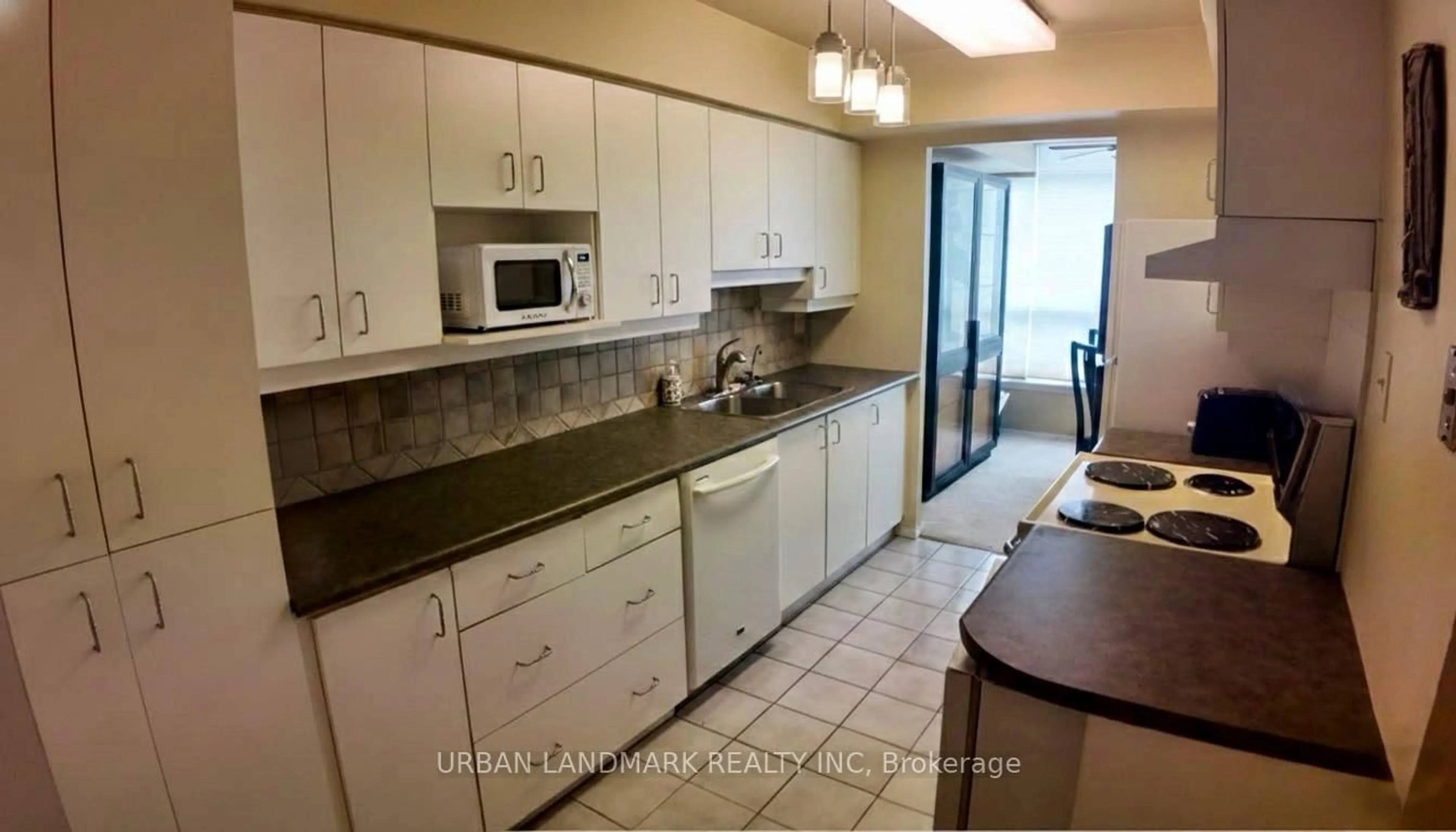 Unknown for 55 Elm Dr #1901, Mississauga Ontario L5B 3Z3