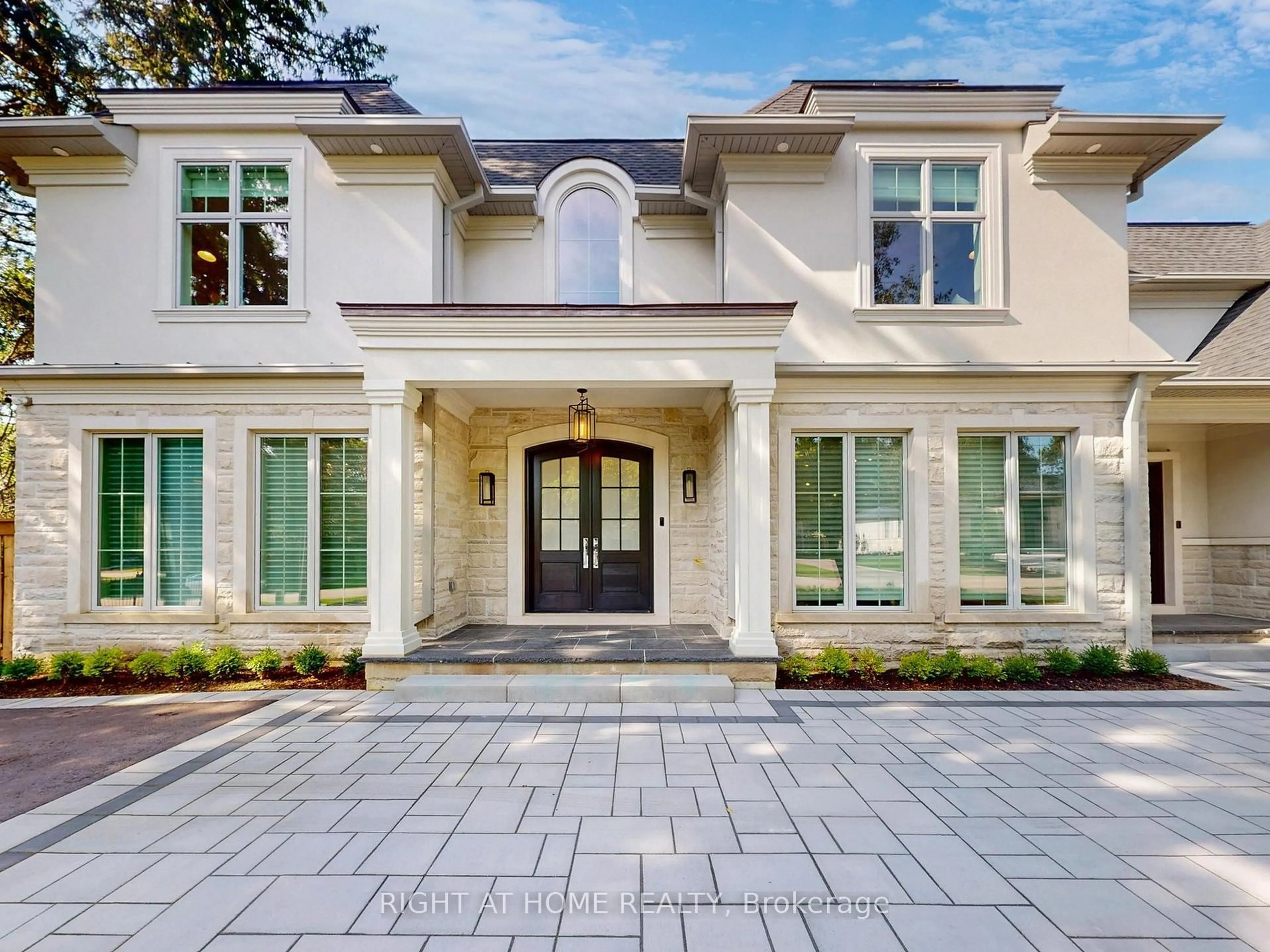Unknown for 172 Burgundy Dr, Oakville Ontario L6J 4G1