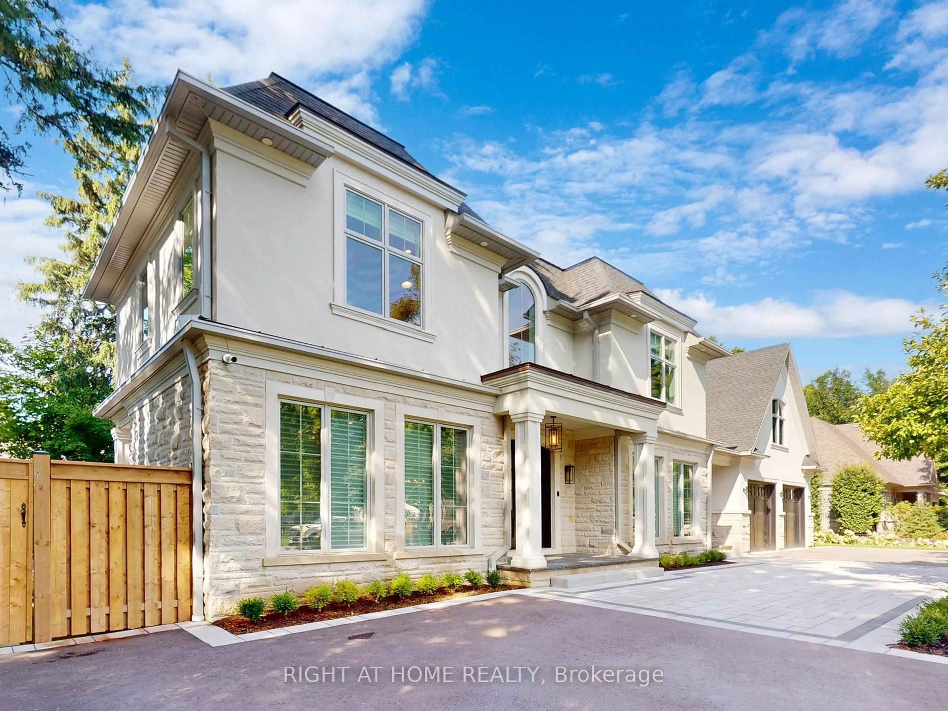 Unknown for 172 Burgundy Dr, Oakville Ontario L6J 4G1