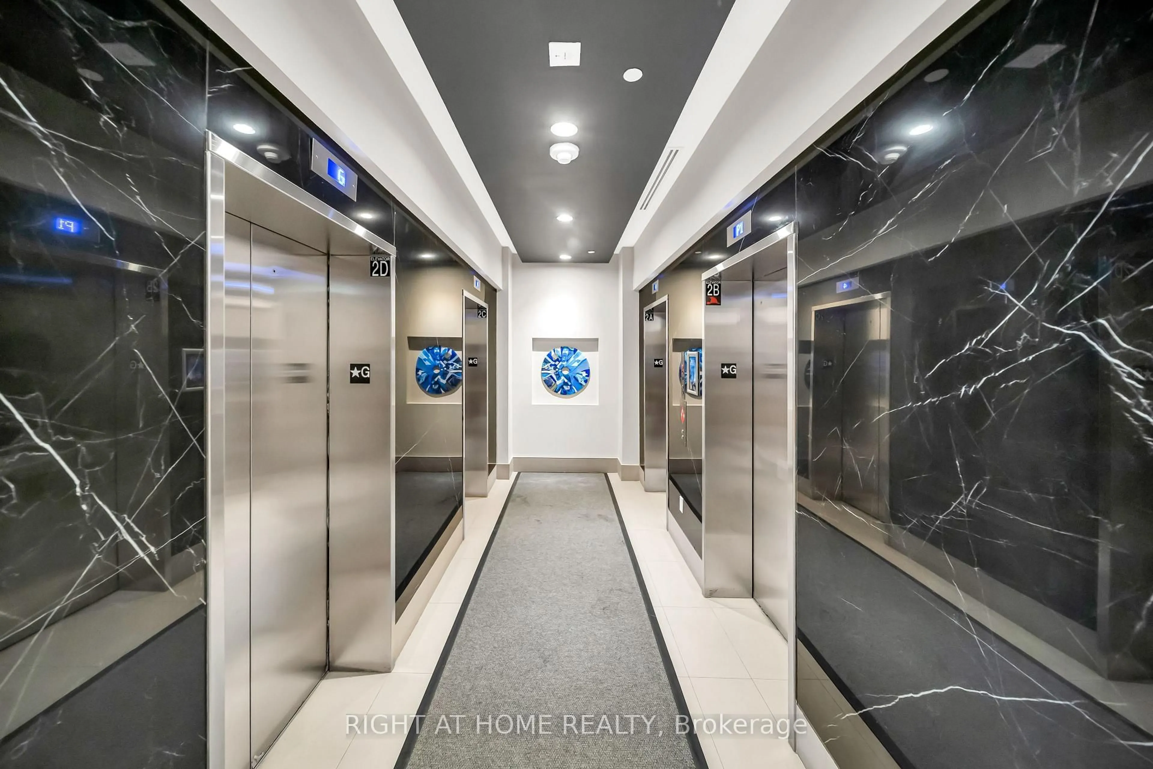 Unknown for 4130 Parkside Village Dr #3504, Mississauga Ontario L5B 0L7