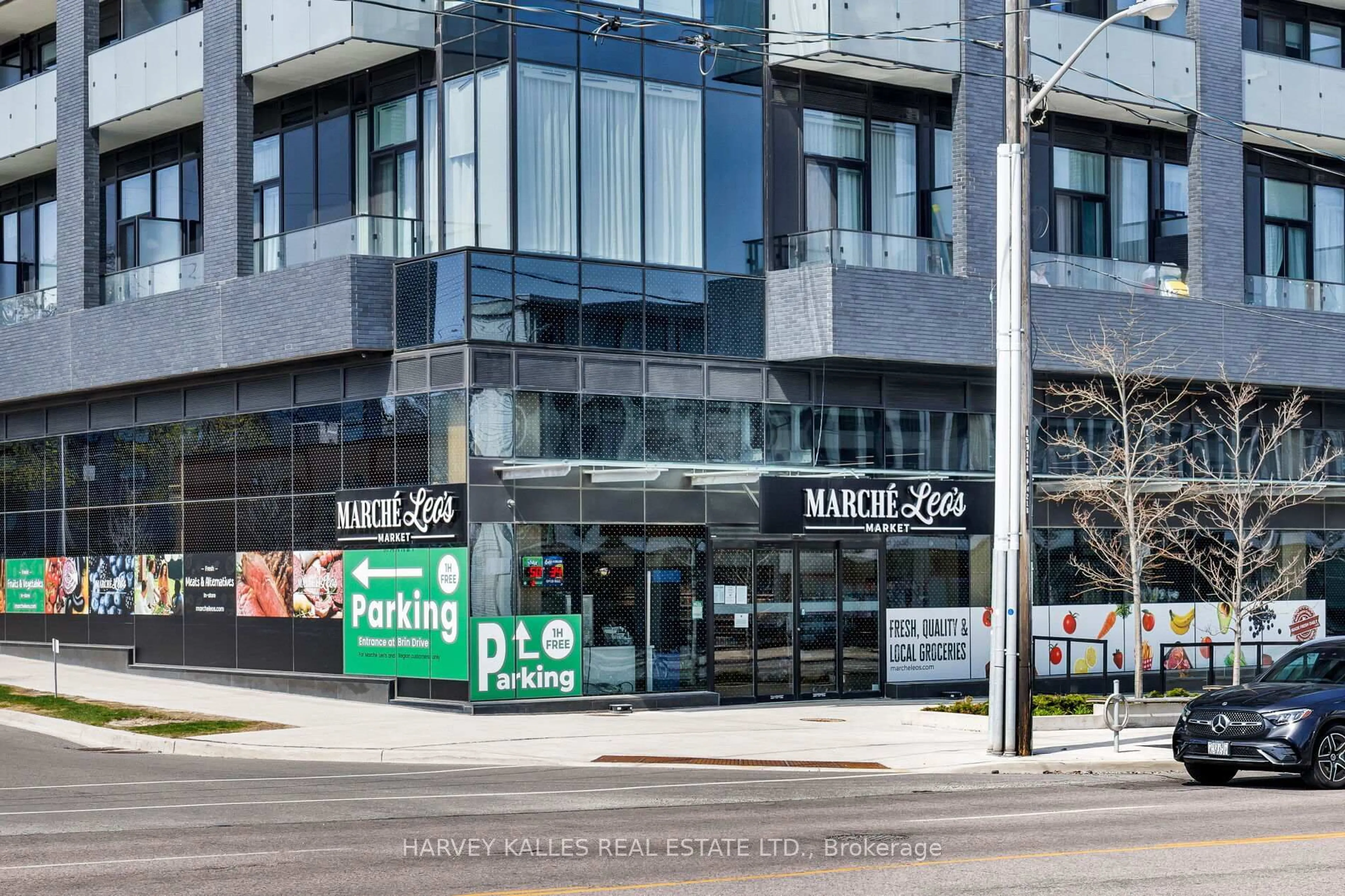 Unknown for 4208 Dundas St #301, Toronto Ontario M8X 0B2