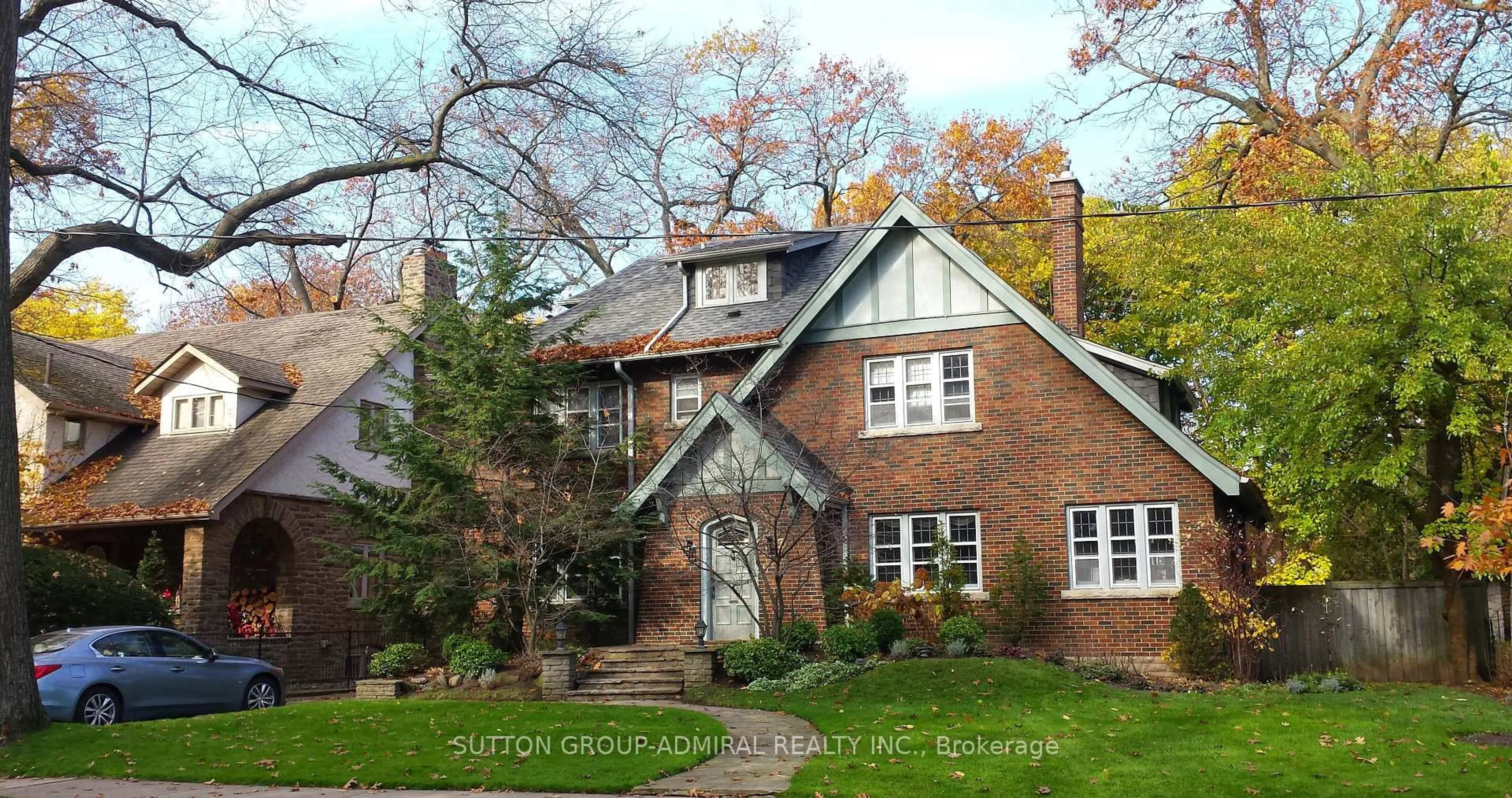 Unknown for 72 Baby Point Rd, Toronto Ontario M6S 2G3